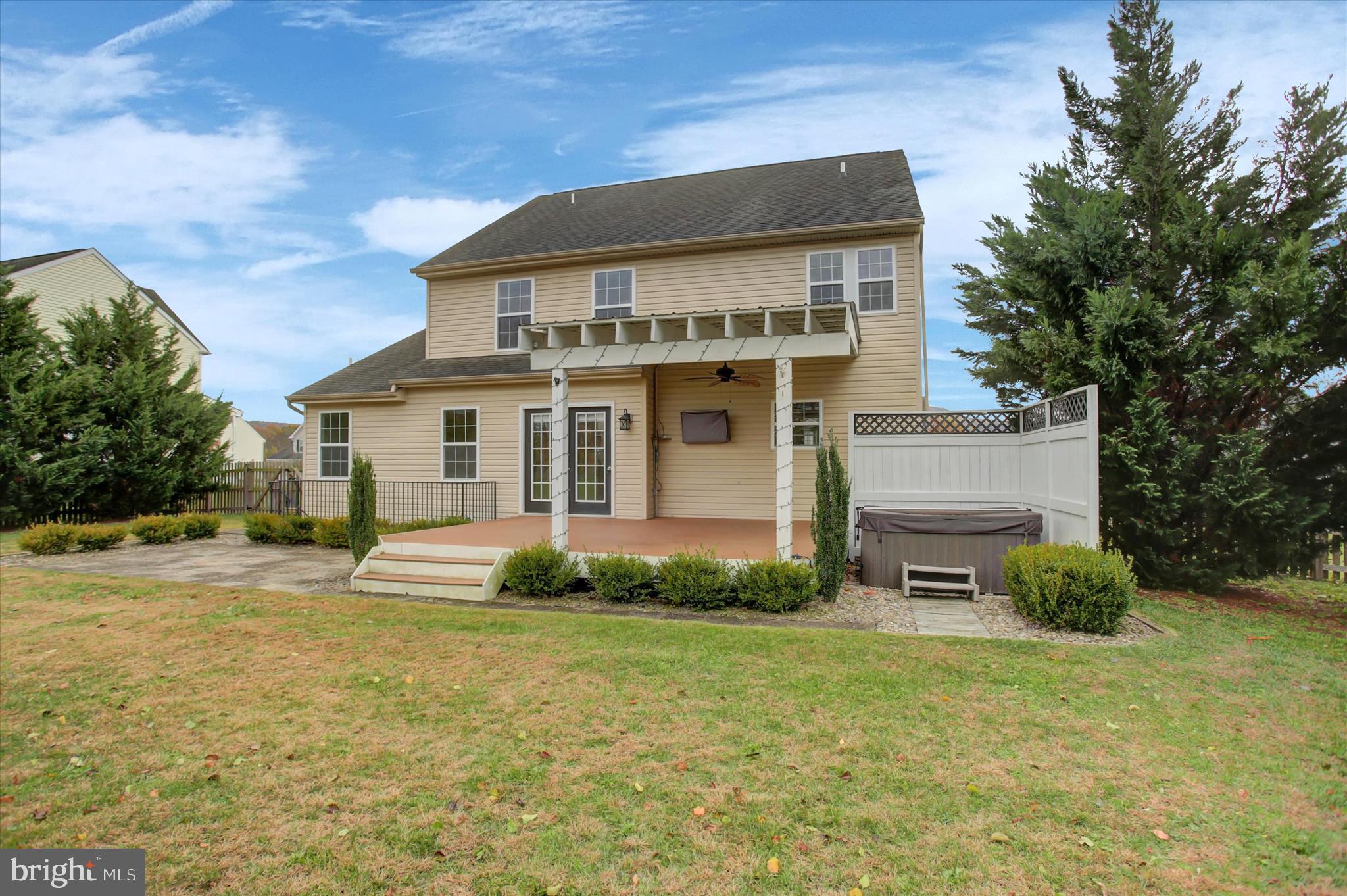 VALLEY CREEK ESTATES - Residential