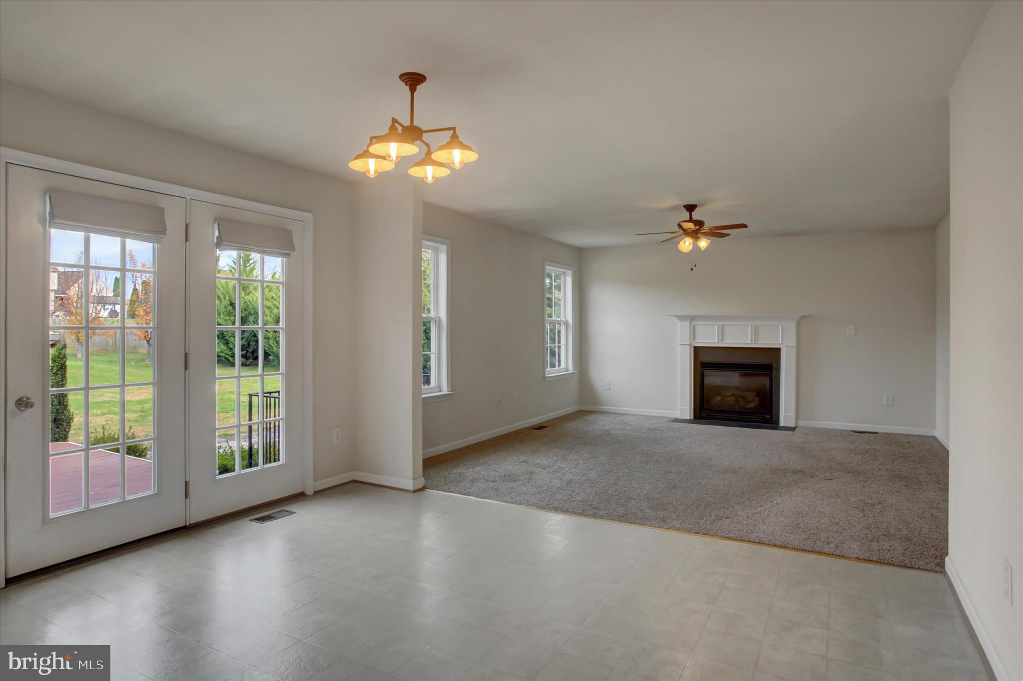 VALLEY CREEK ESTATES - Residential