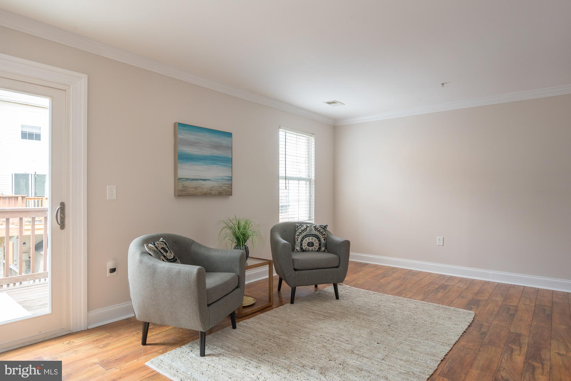 STONEHAVEN MEWS IN CROFTON VILLAGE - Residential