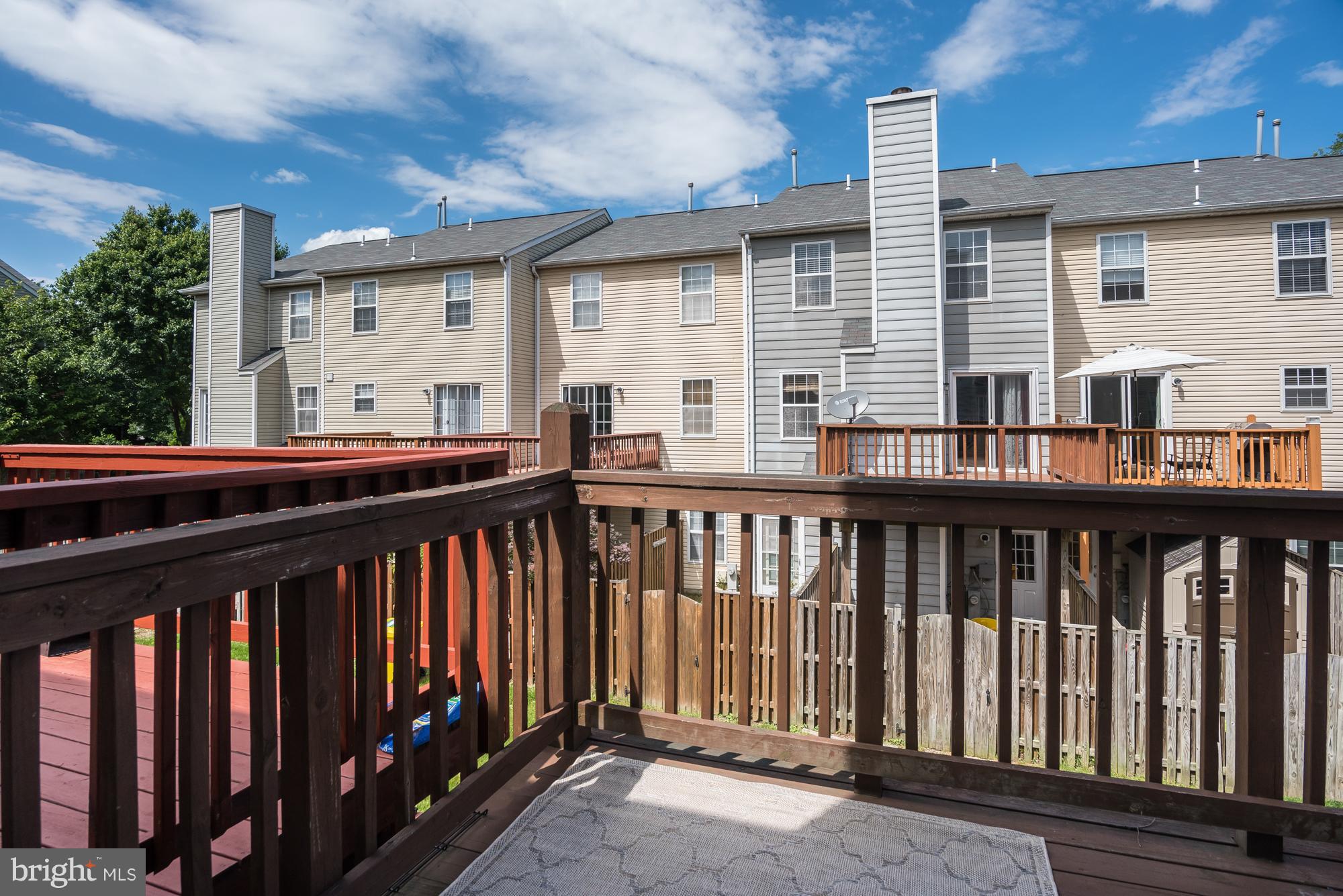 STONEHAVEN MEWS IN CROFTON VILLAGE - Residential