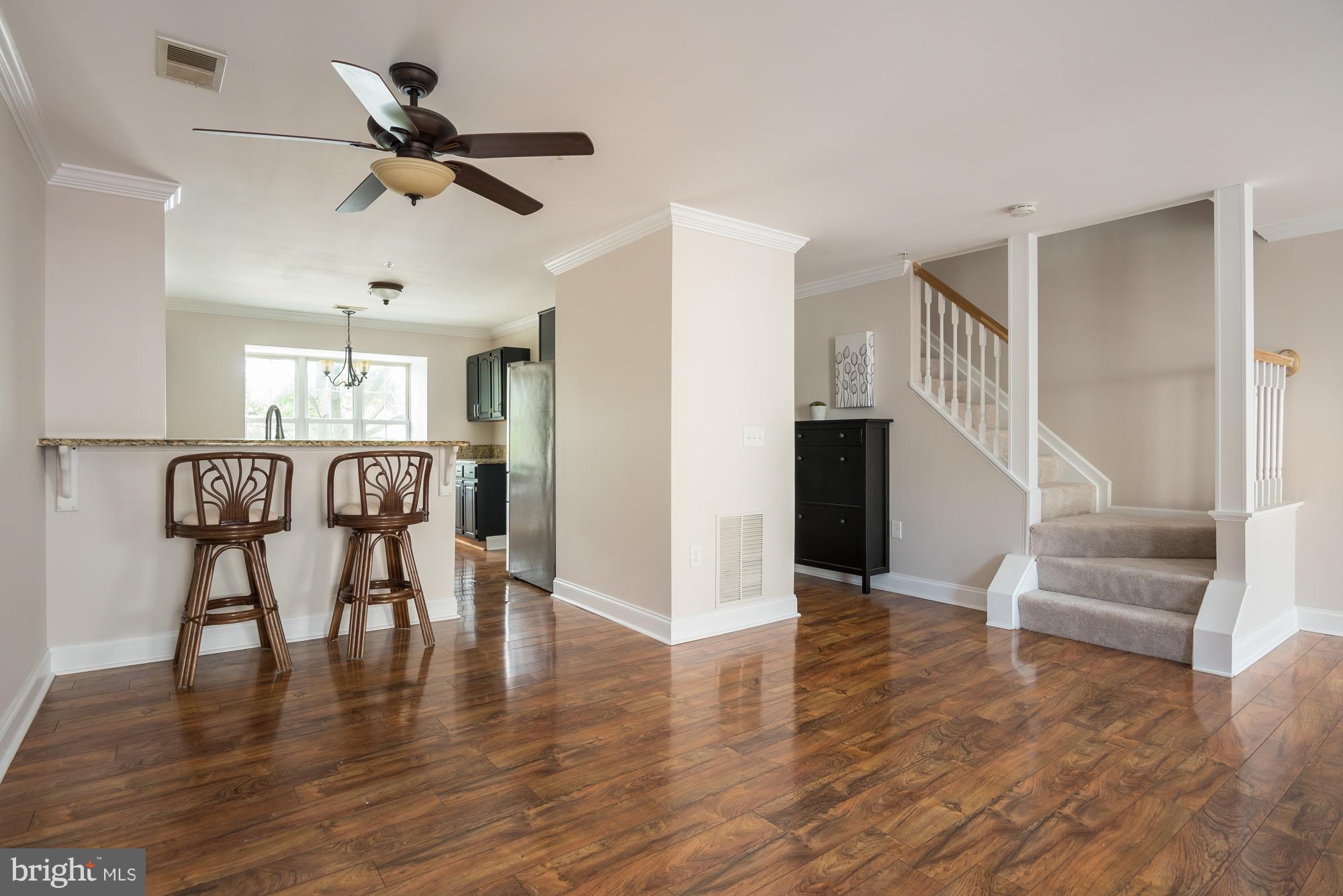 STONEHAVEN MEWS IN CROFTON VILLAGE - Residential