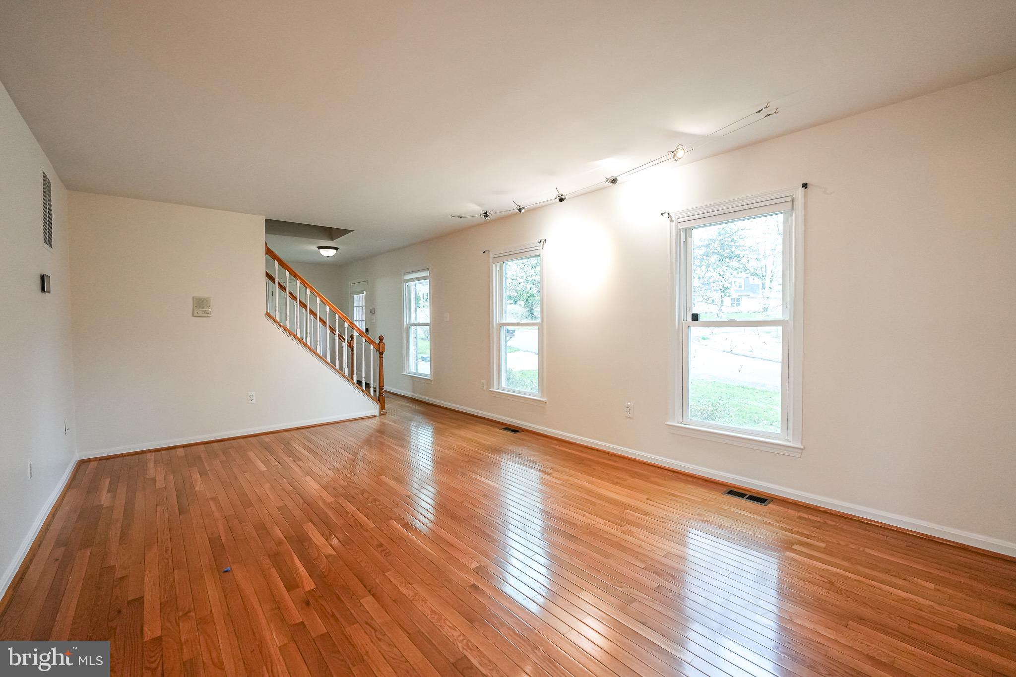 MONTCLAIR - Residential Lease