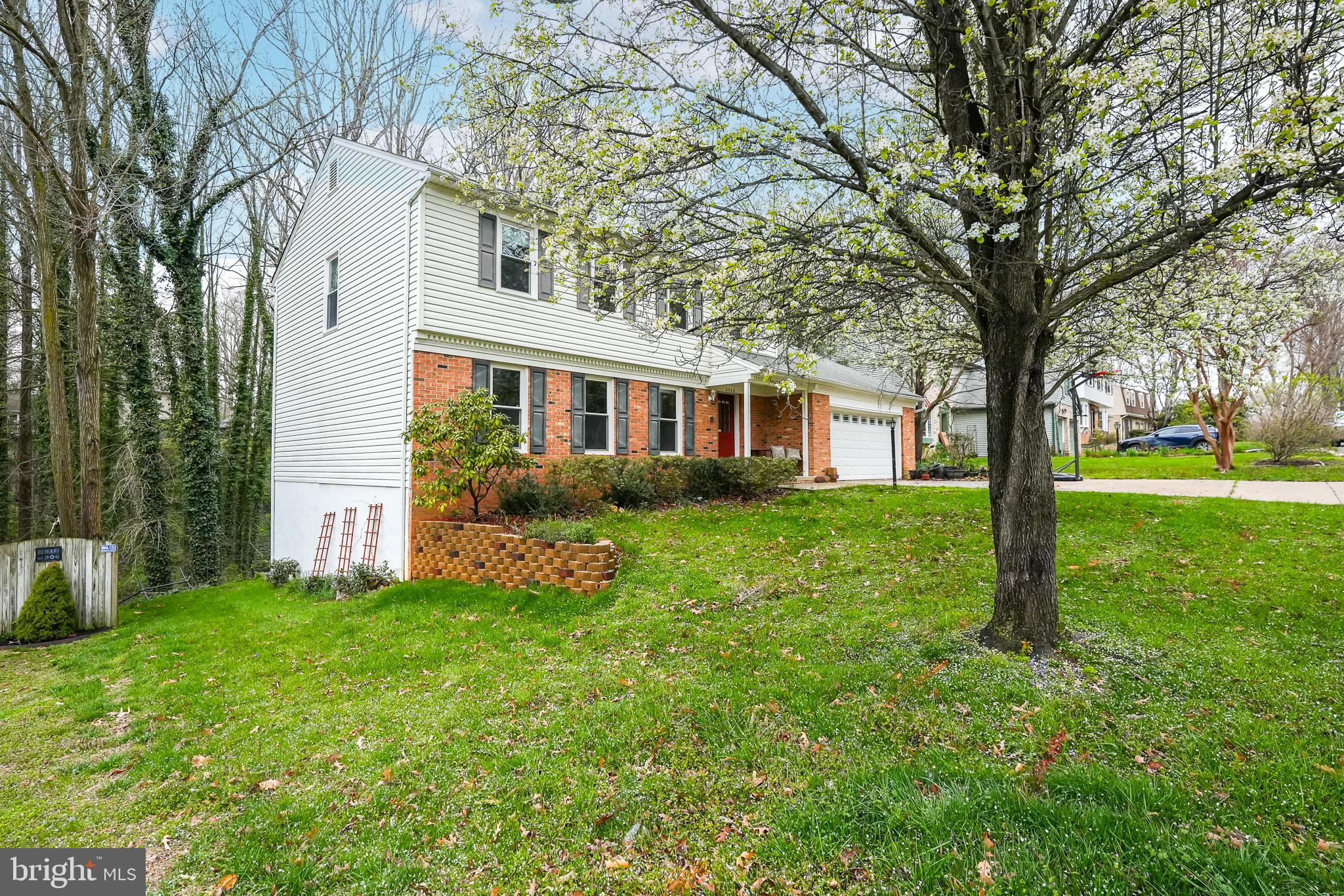 MONTCLAIR - Residential Lease