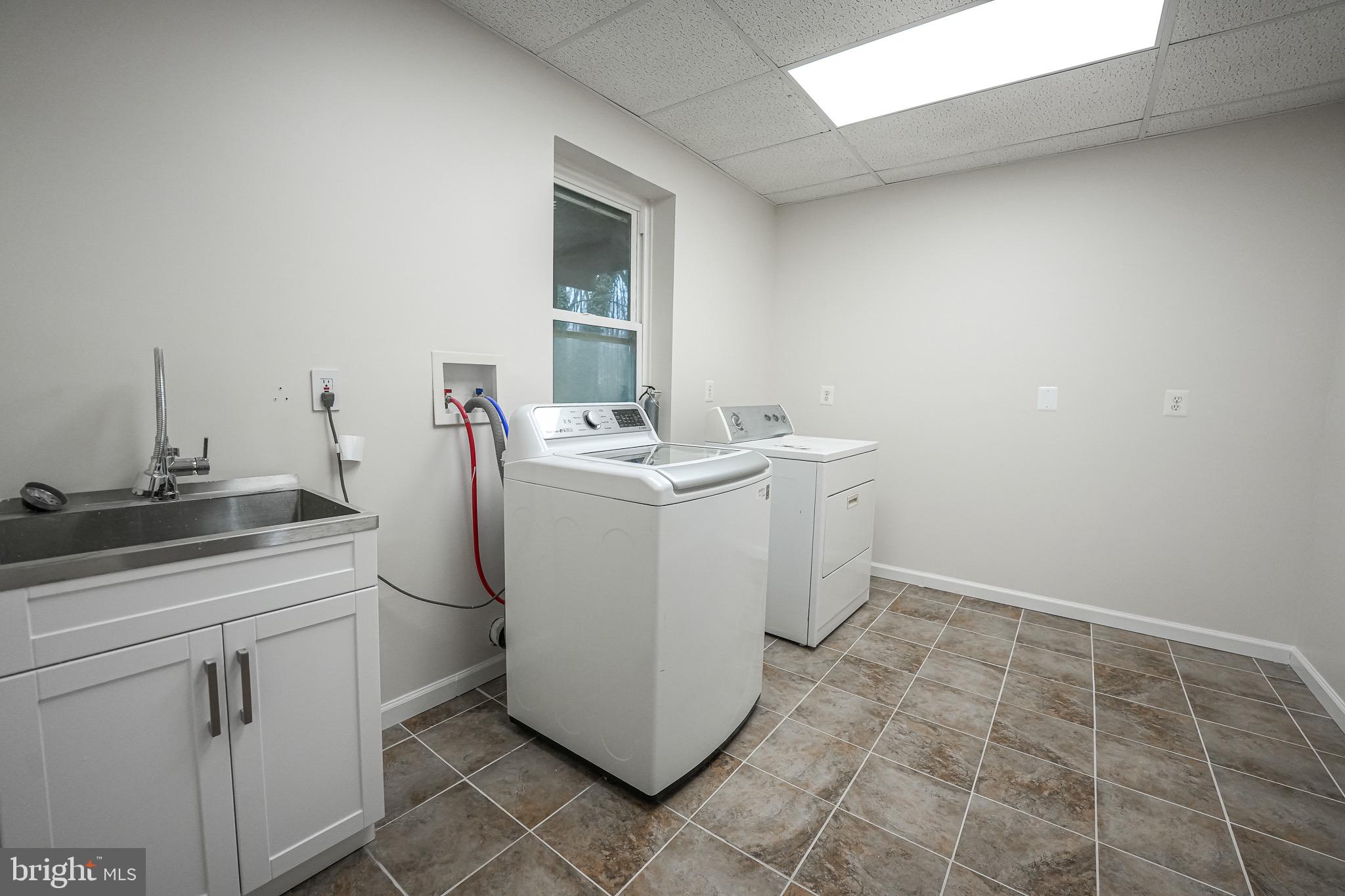 MONTCLAIR - Residential Lease