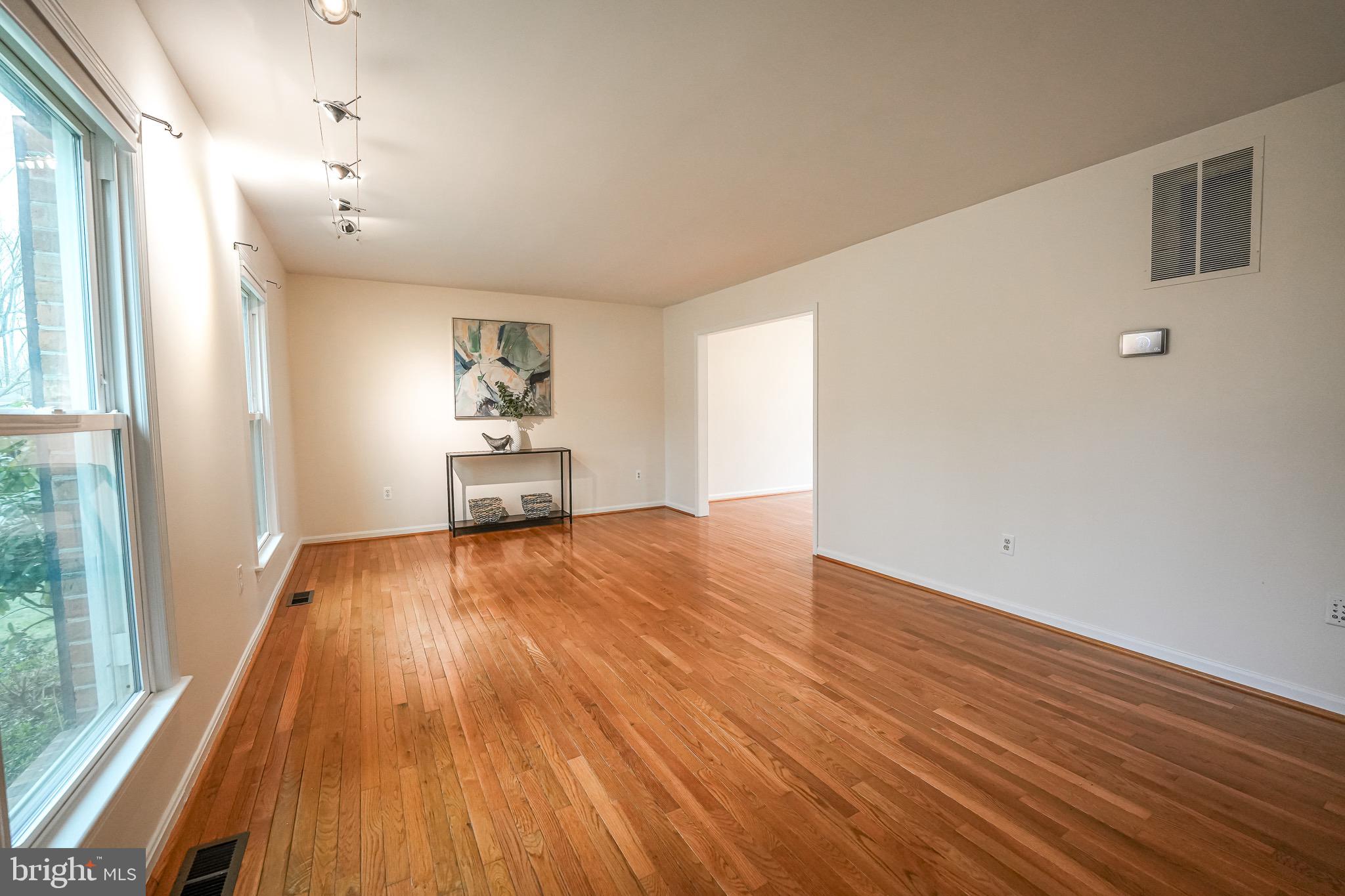 MONTCLAIR - Residential Lease