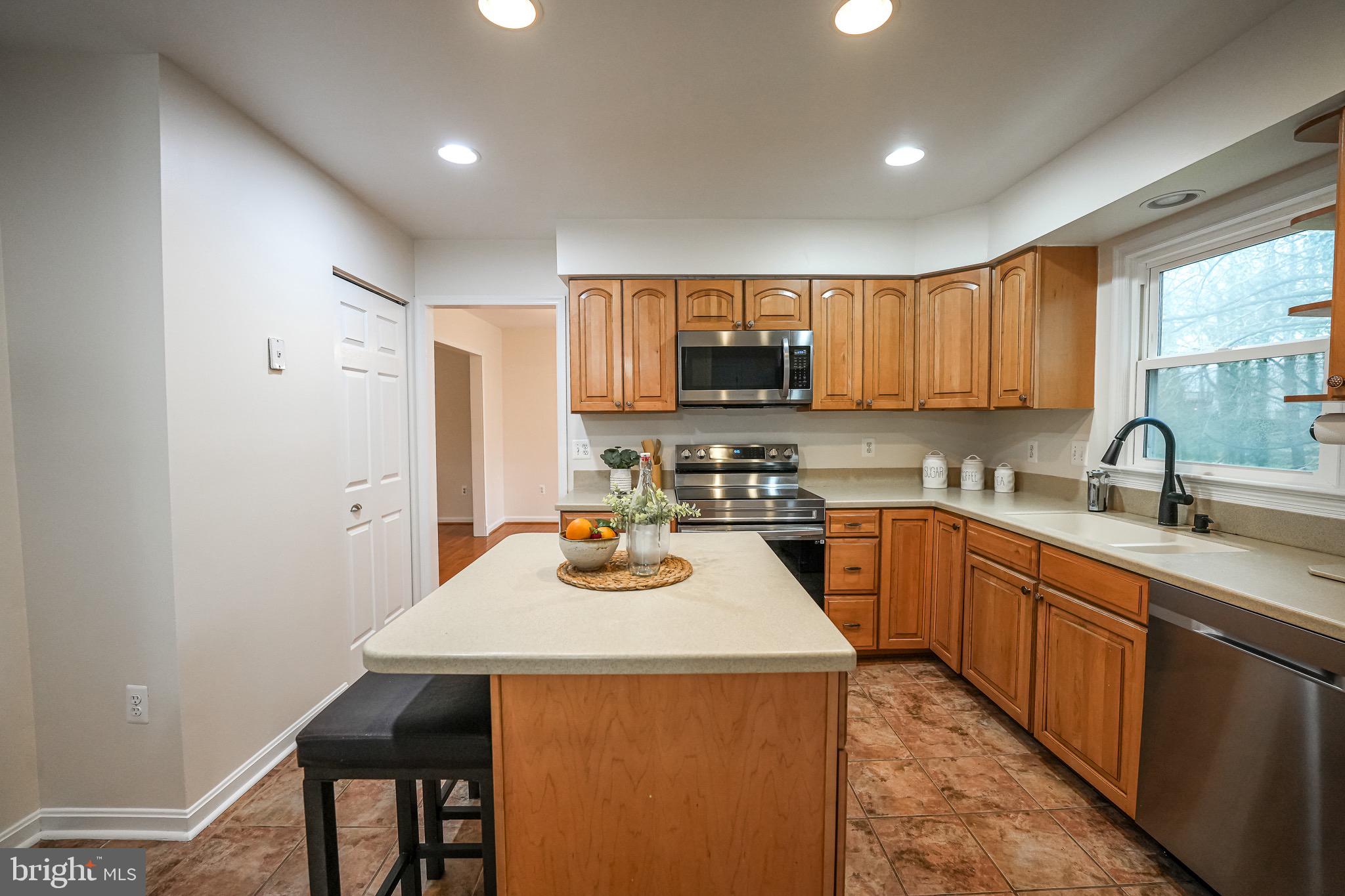 MONTCLAIR - Residential Lease