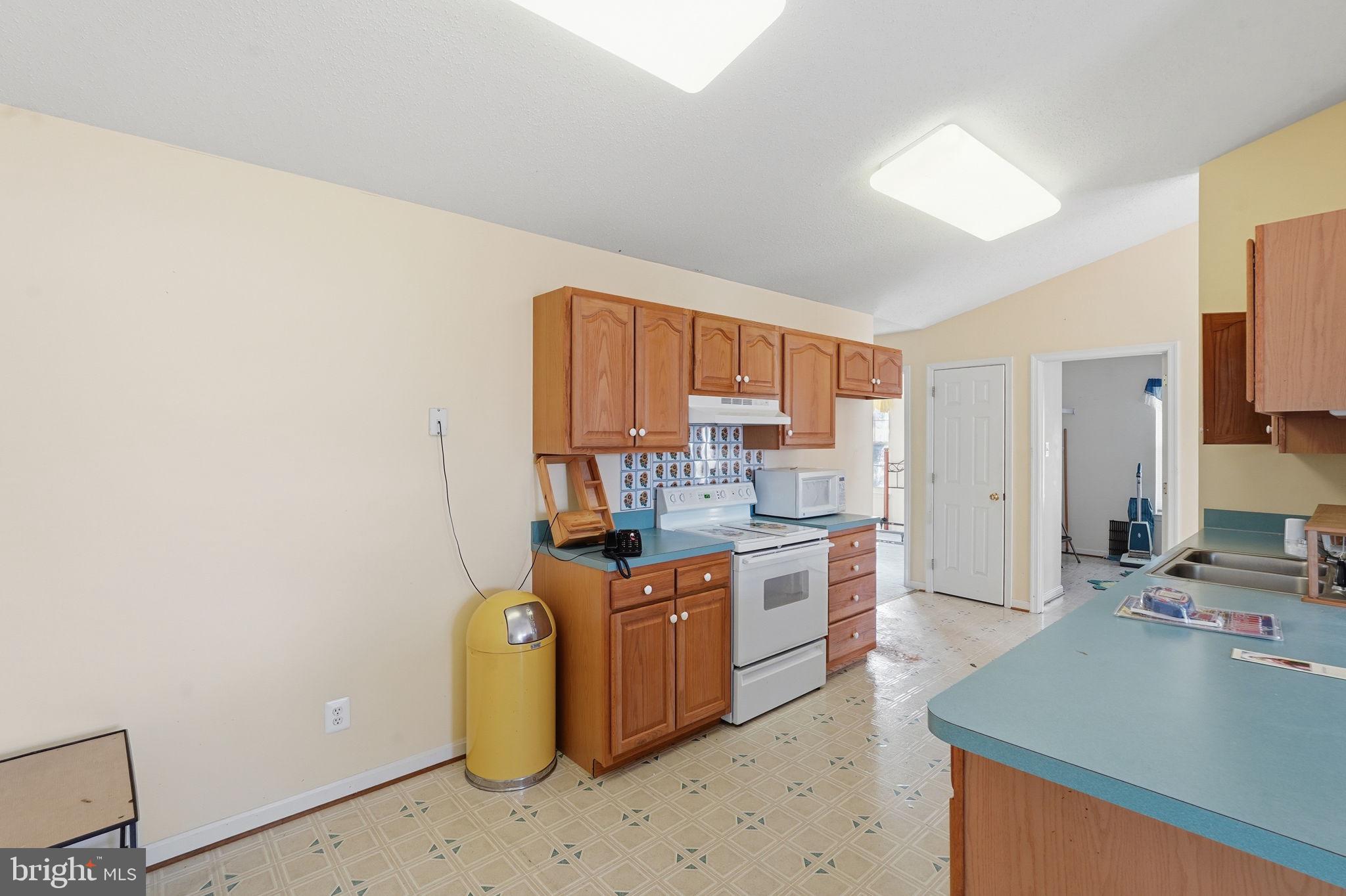 COBB ISLAND - Residential