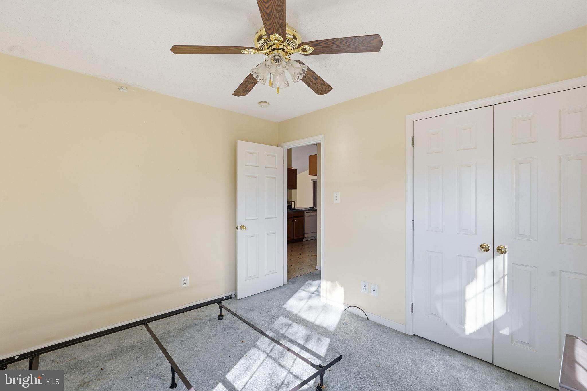 COBB ISLAND - Residential