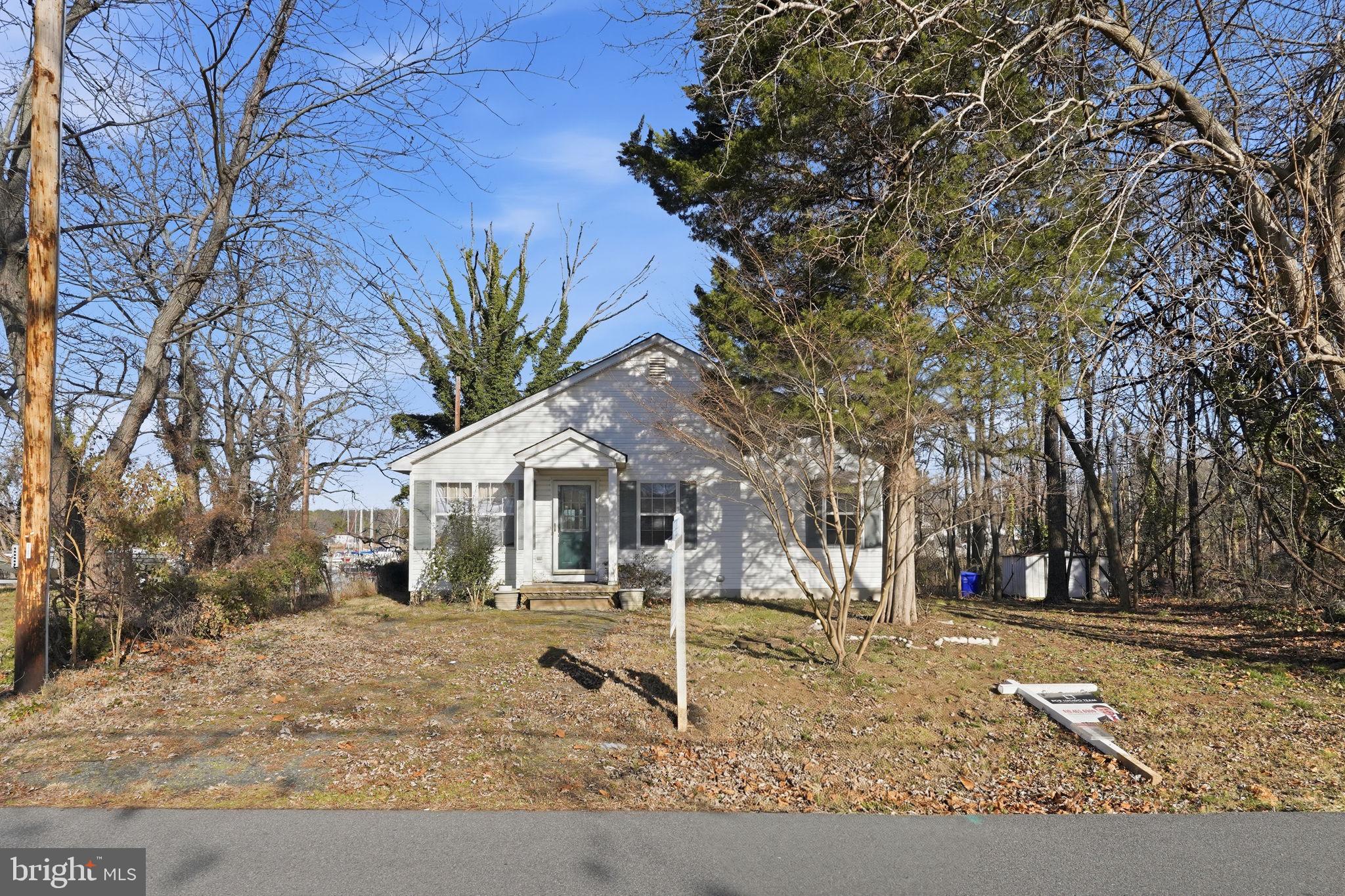 COBB ISLAND - Residential