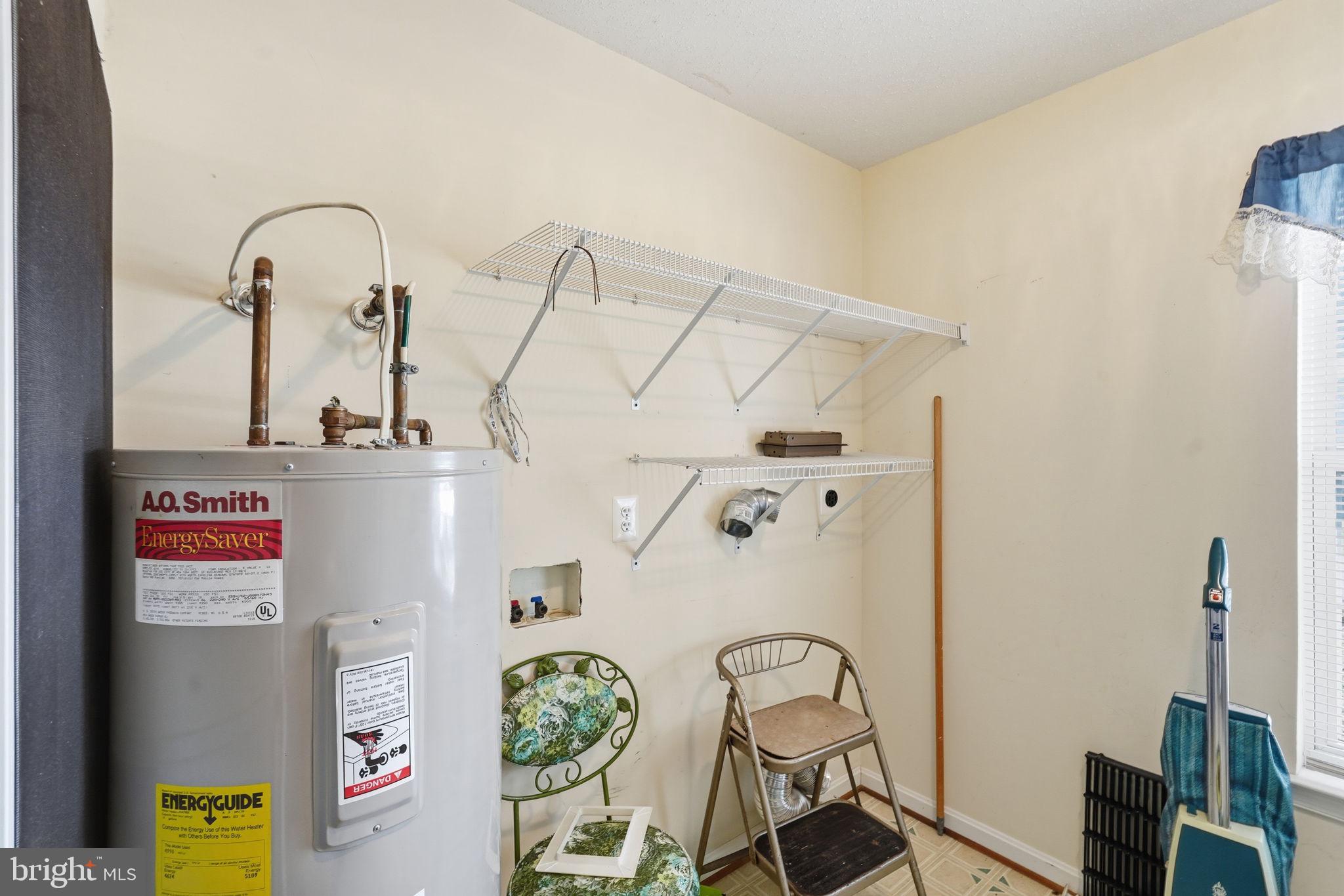 COBB ISLAND - Residential