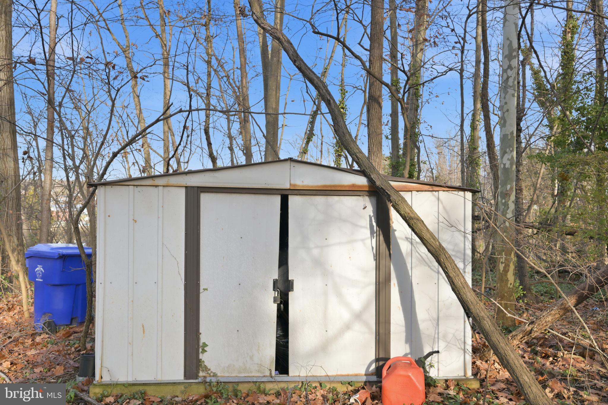 COBB ISLAND - Residential