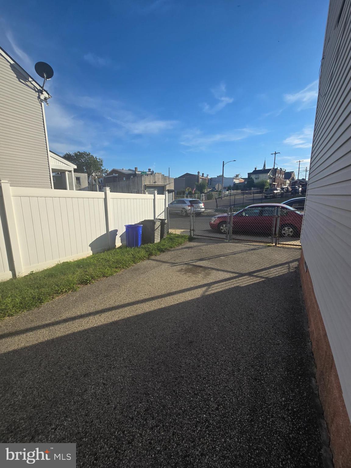 FRANKFORD - Residential