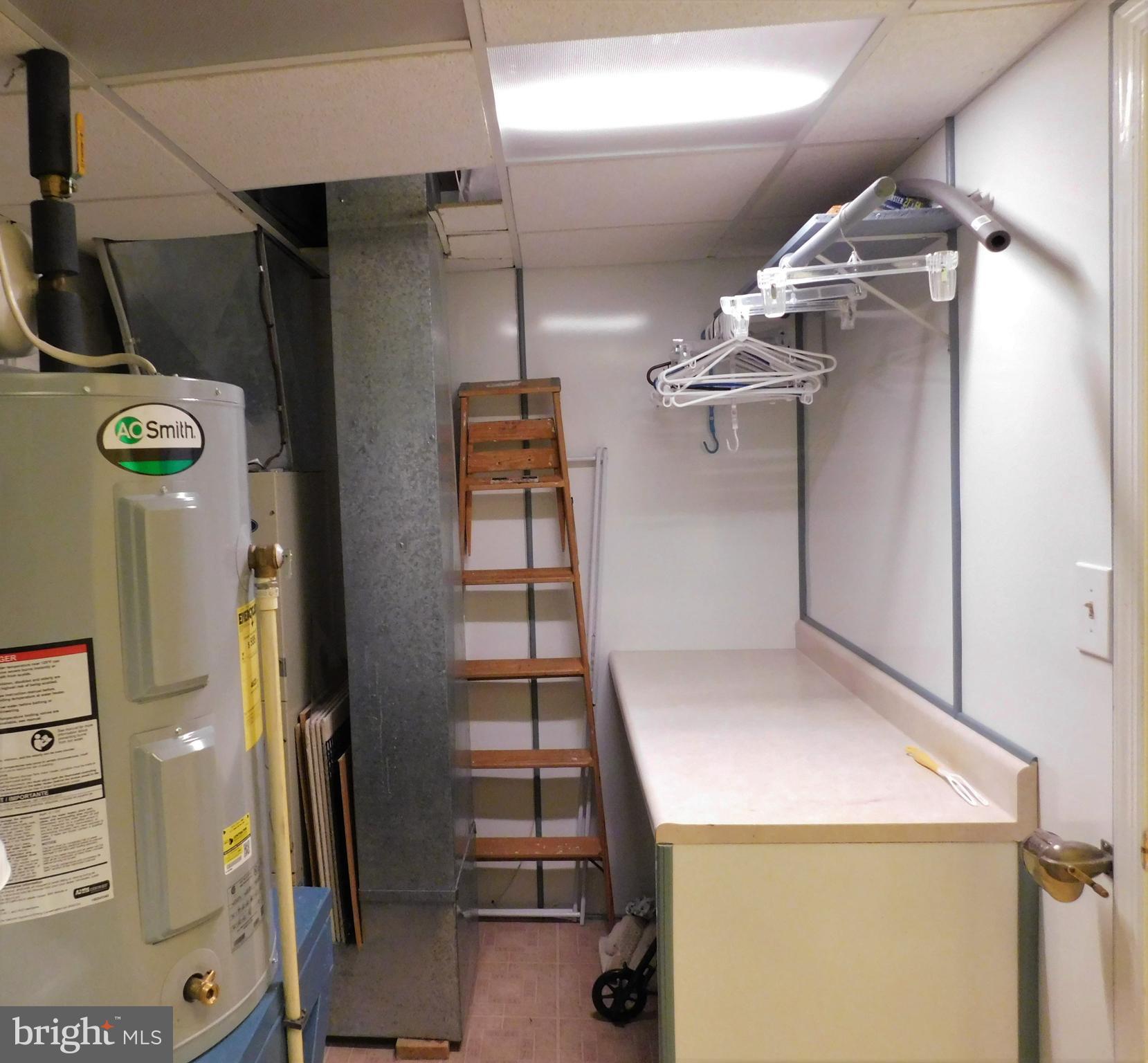 OAKHURST - Residential