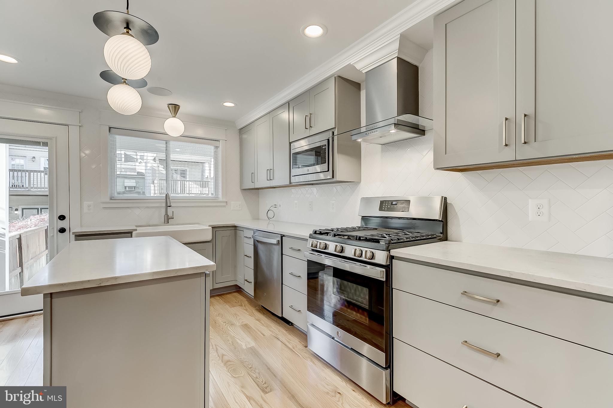 CANTON - Residential