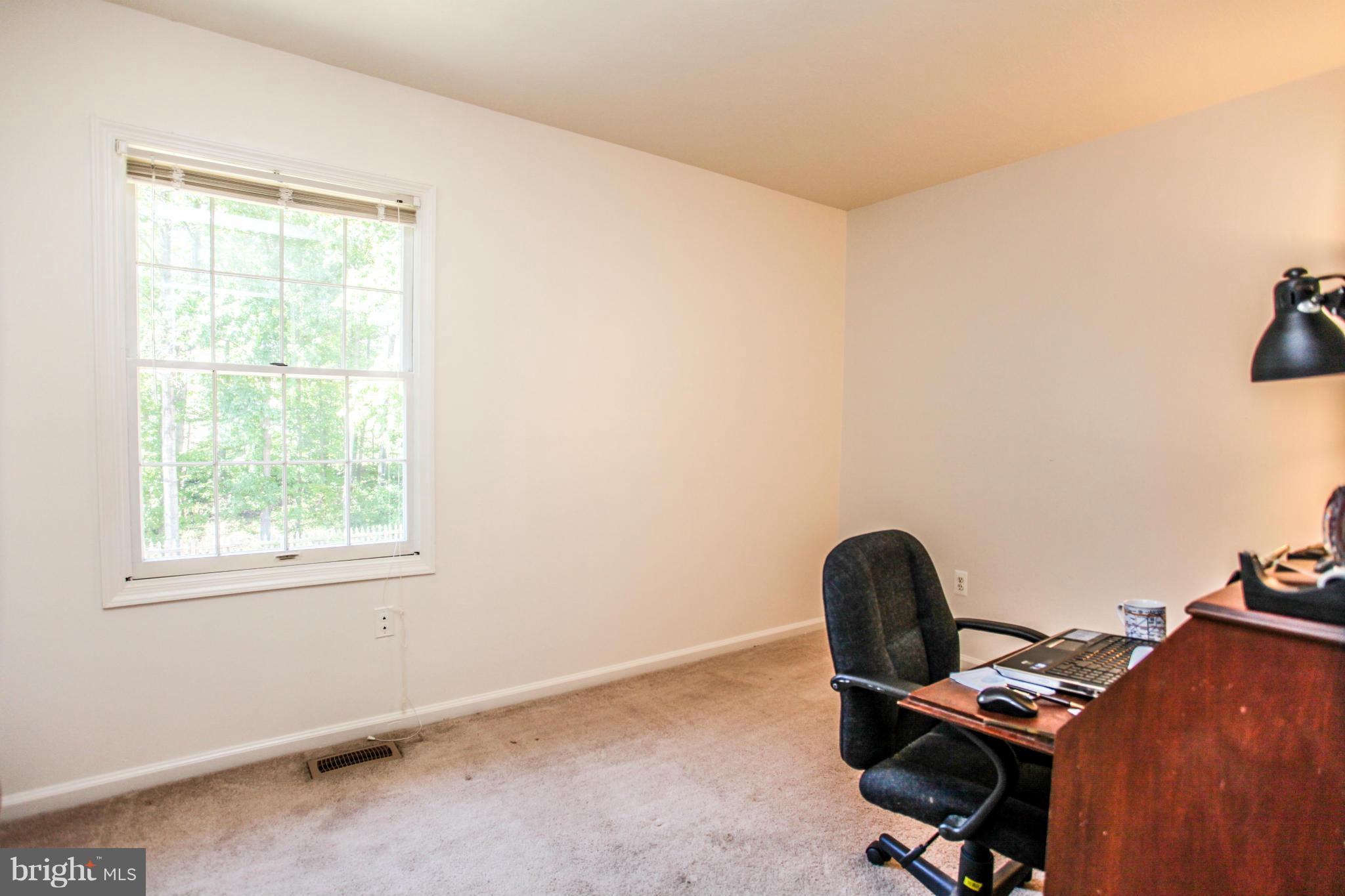 NEWPORT/RIVER MOUTH - Residential