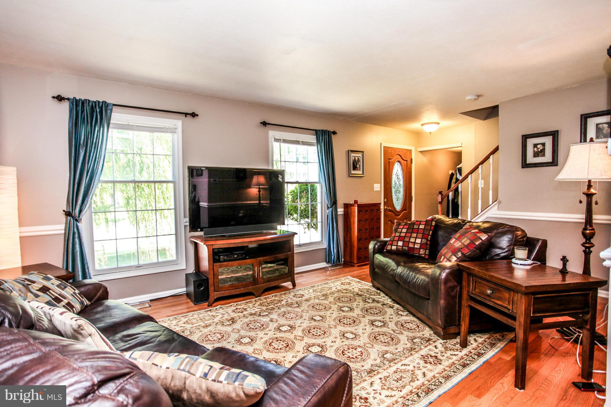 NEWPORT/RIVER MOUTH - Residential