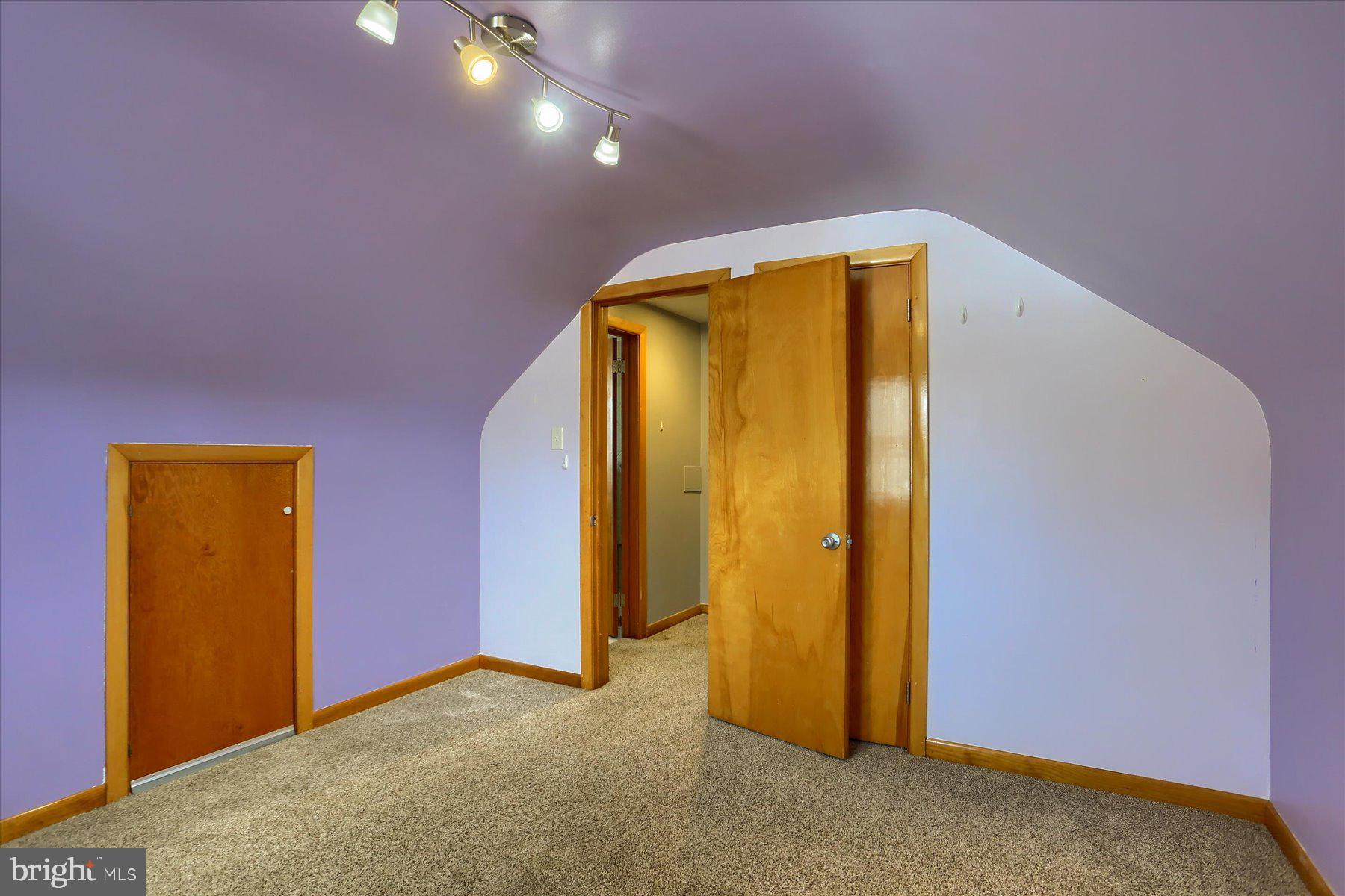 RUTHERFORD HEIGHTS - Residential