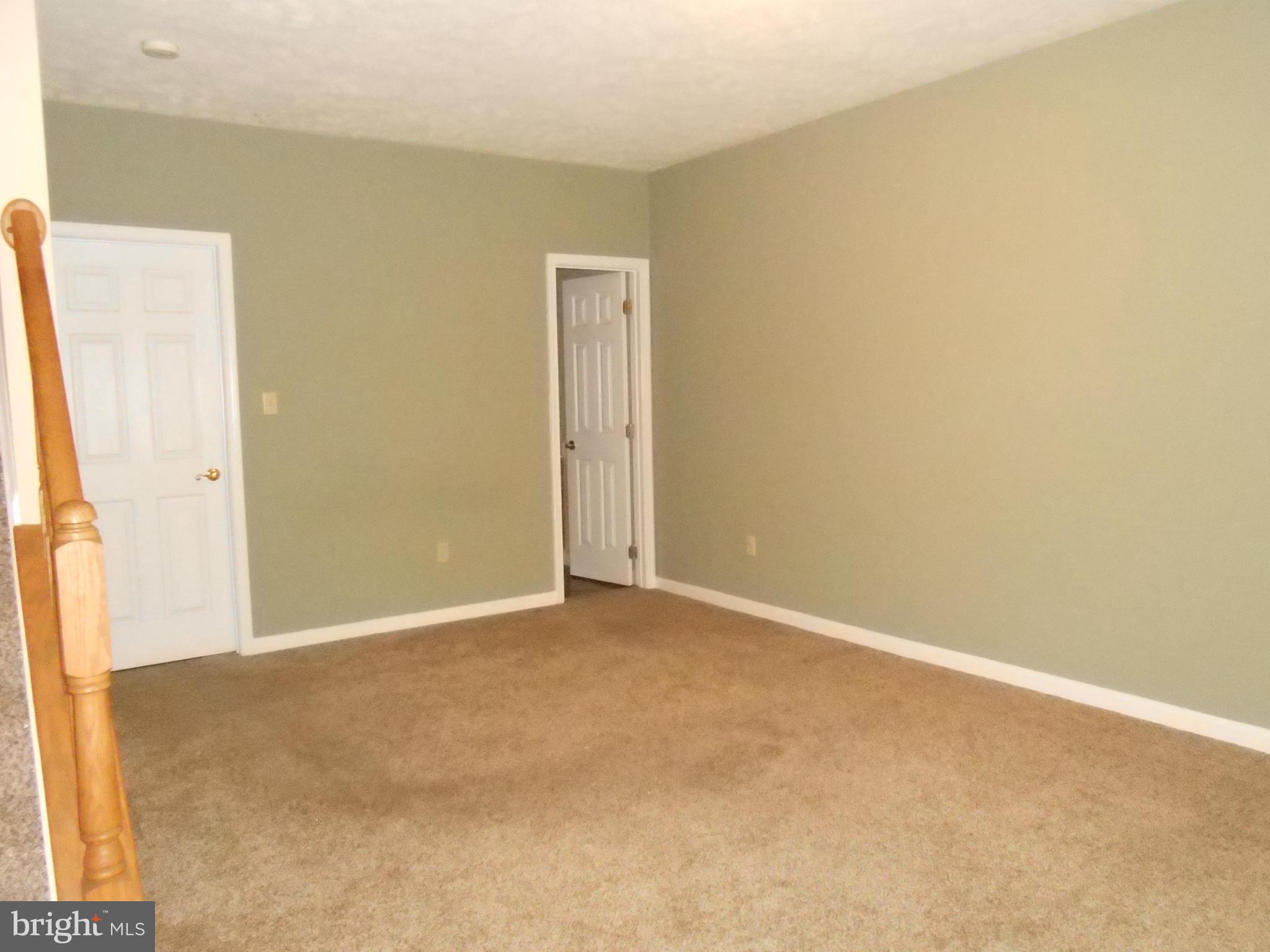 HICKORY HILLS - Residential Lease