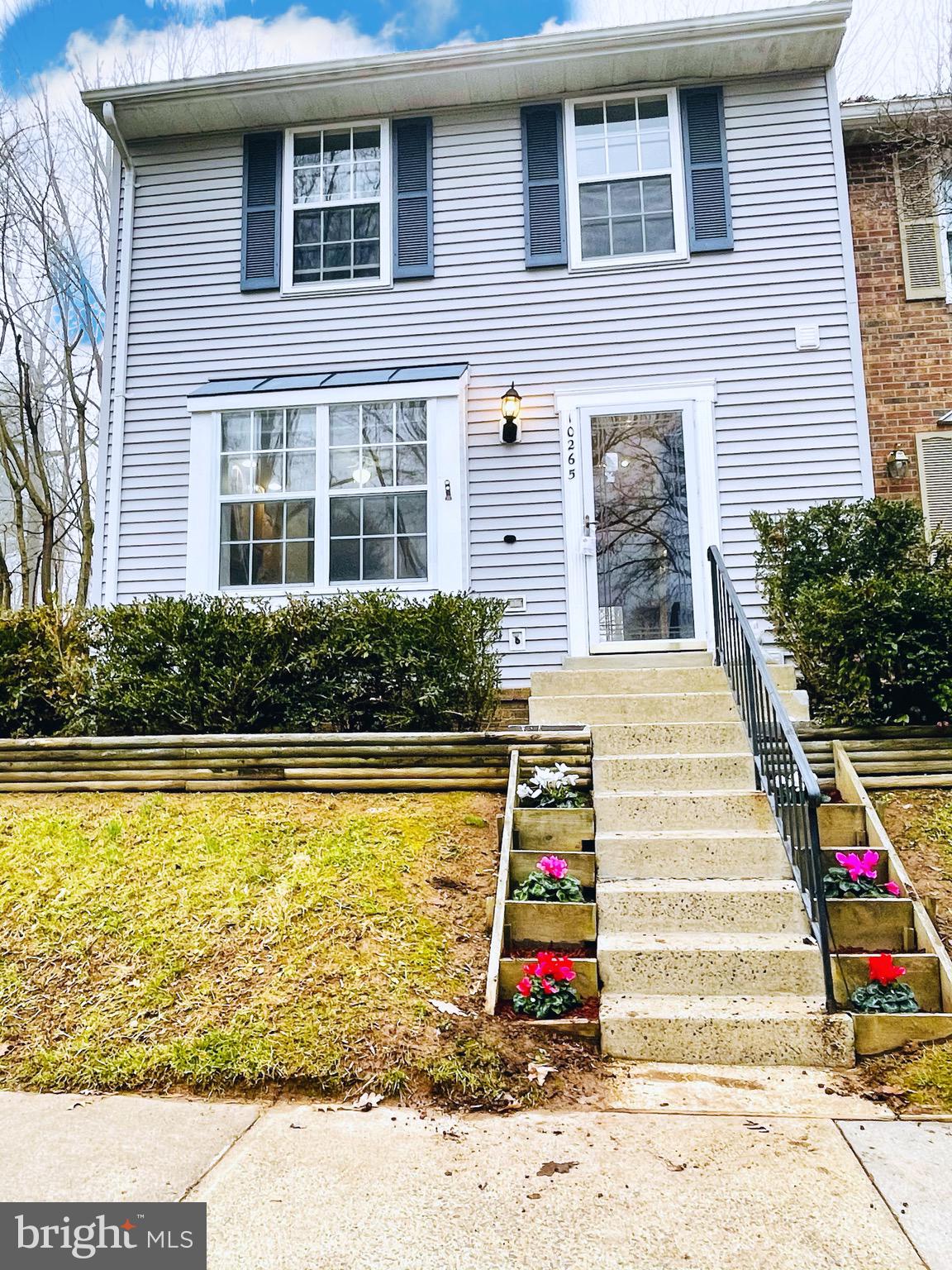 BURKE CENTRE - Residential