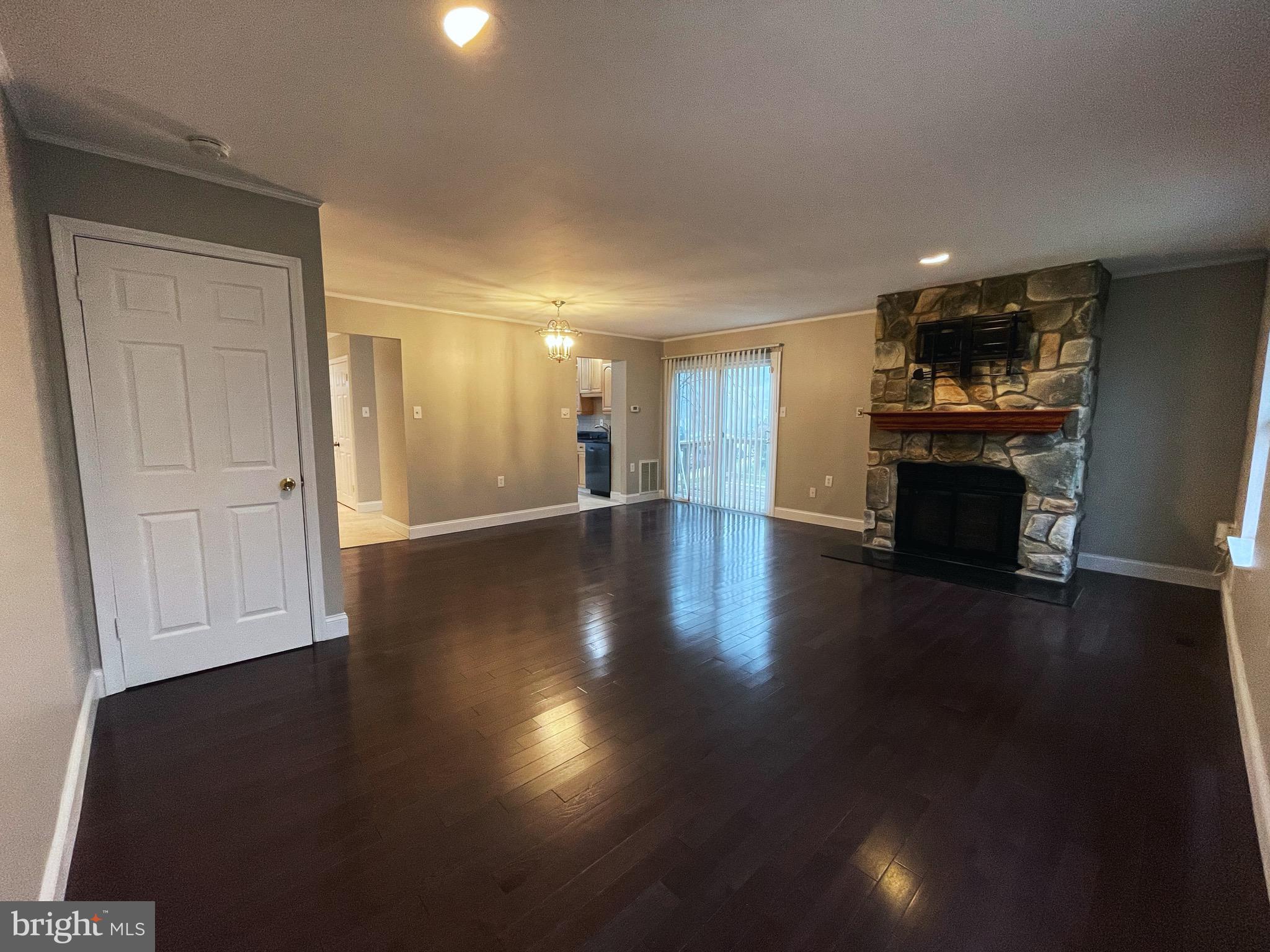 BURKE CENTRE - Residential