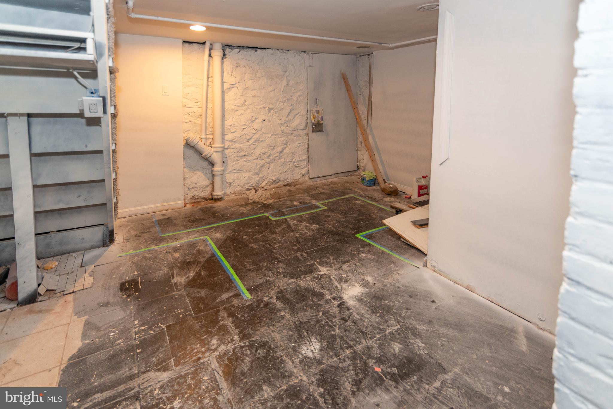 GWYNN OAK - Residential