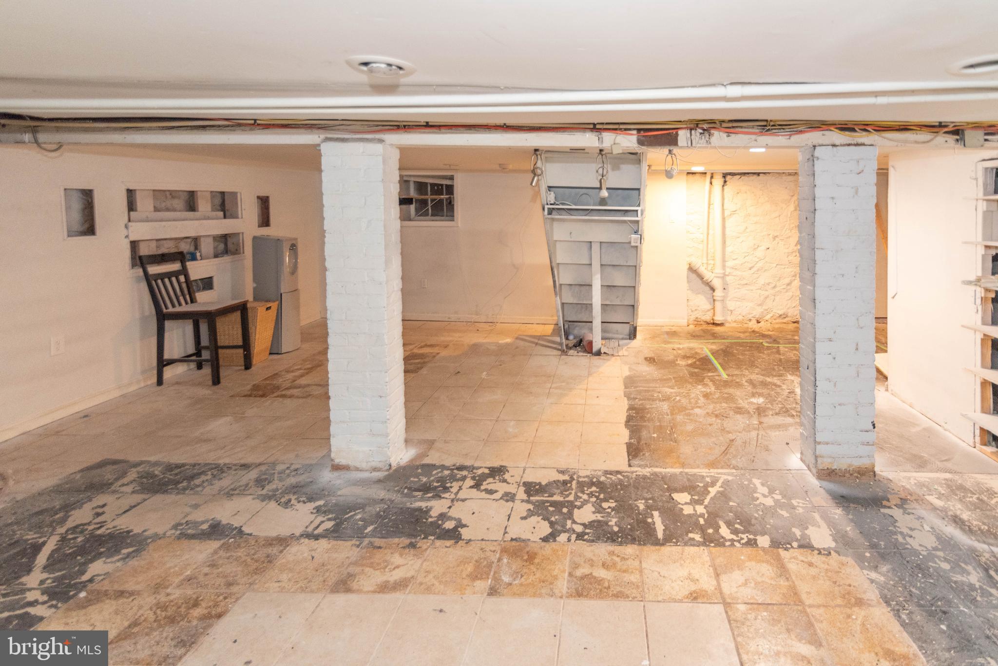 GWYNN OAK - Residential