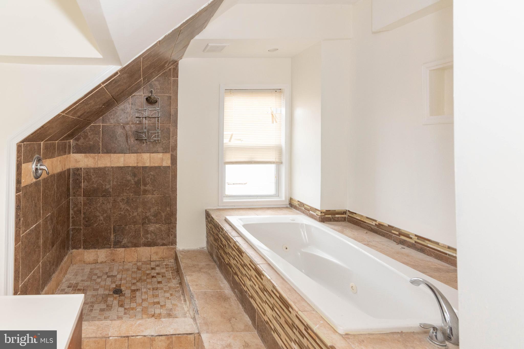 GWYNN OAK - Residential