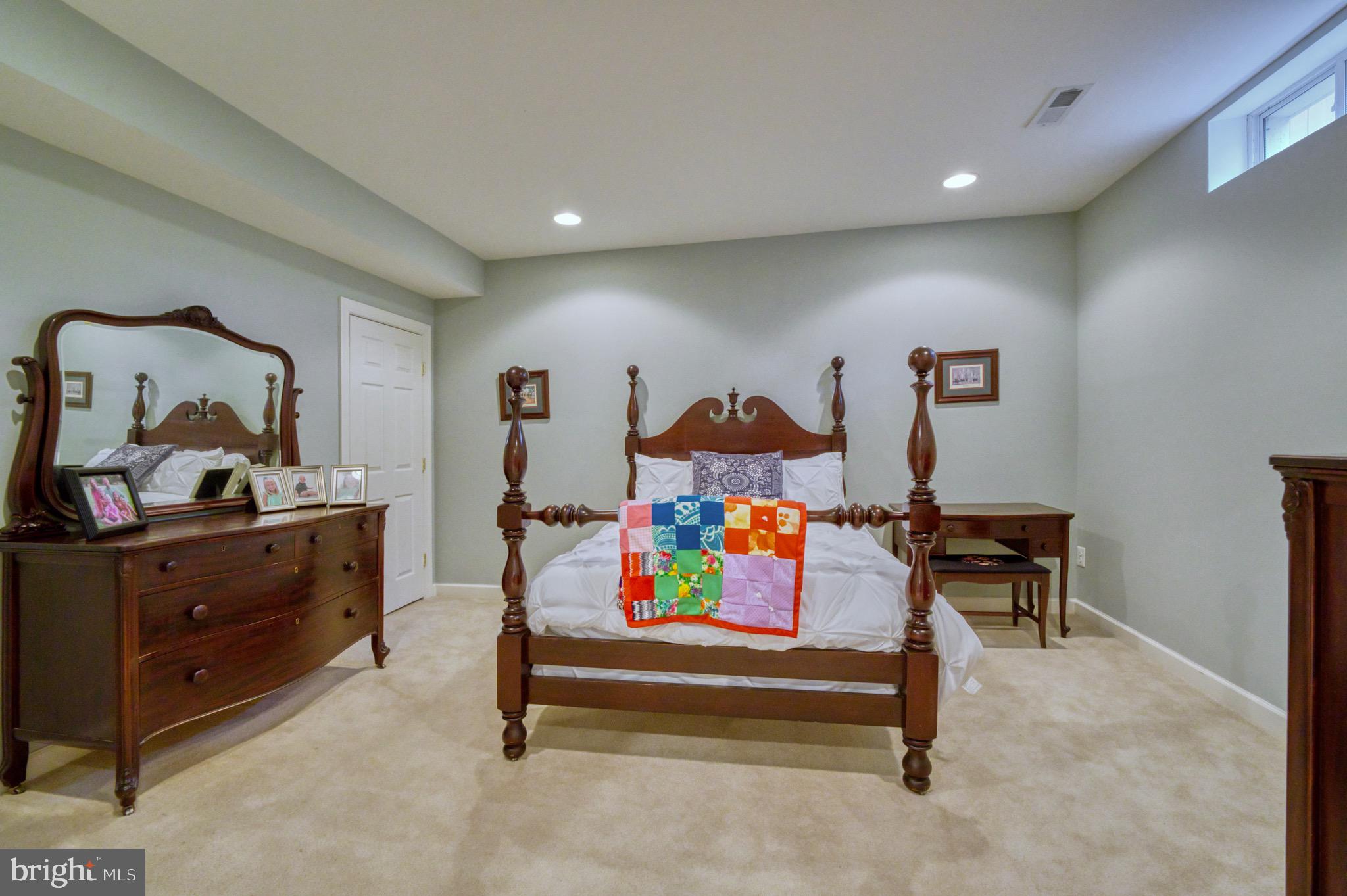 TIMBERBROOKE - Residential