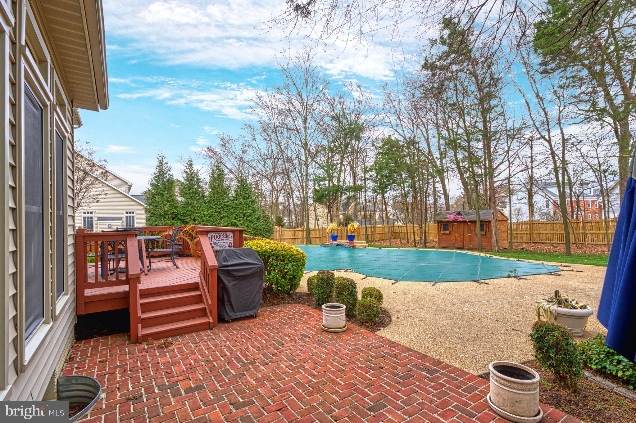 TIMBERBROOKE - Residential