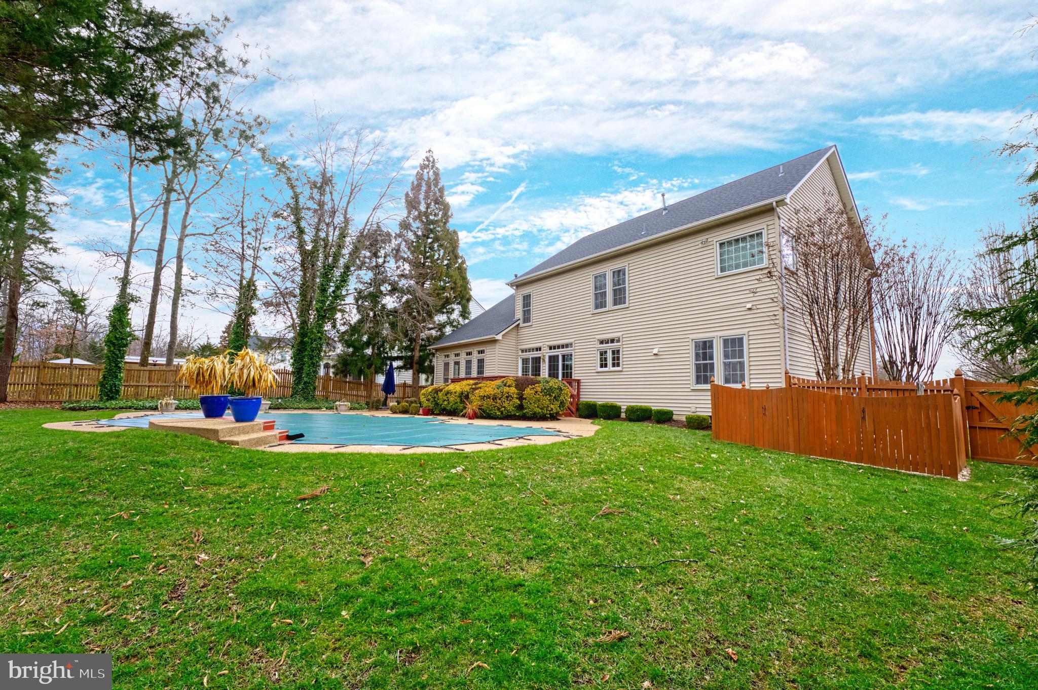 TIMBERBROOKE - Residential