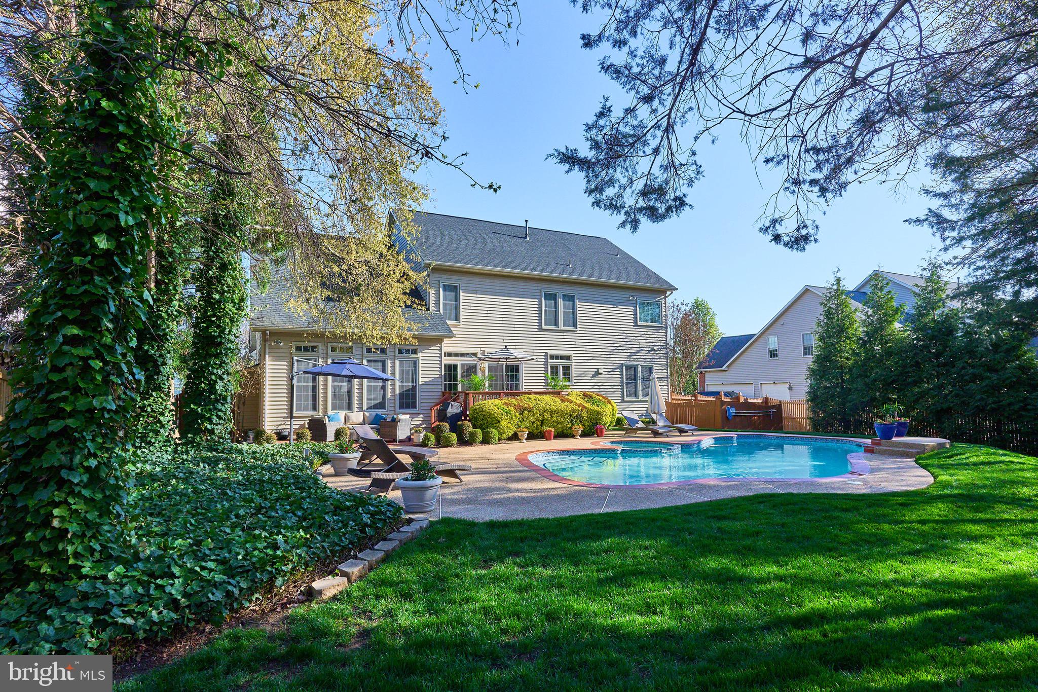 TIMBERBROOKE - Residential