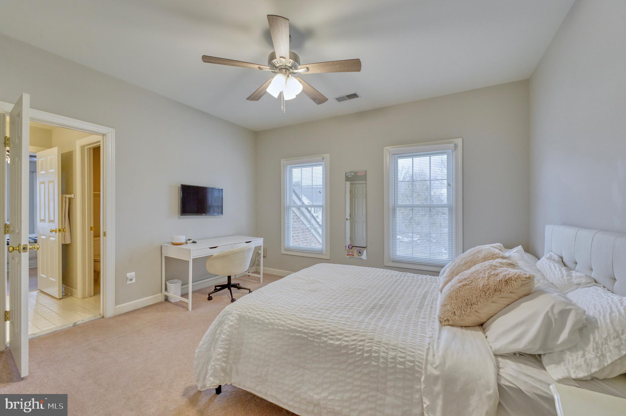 TIMBERBROOKE - Residential