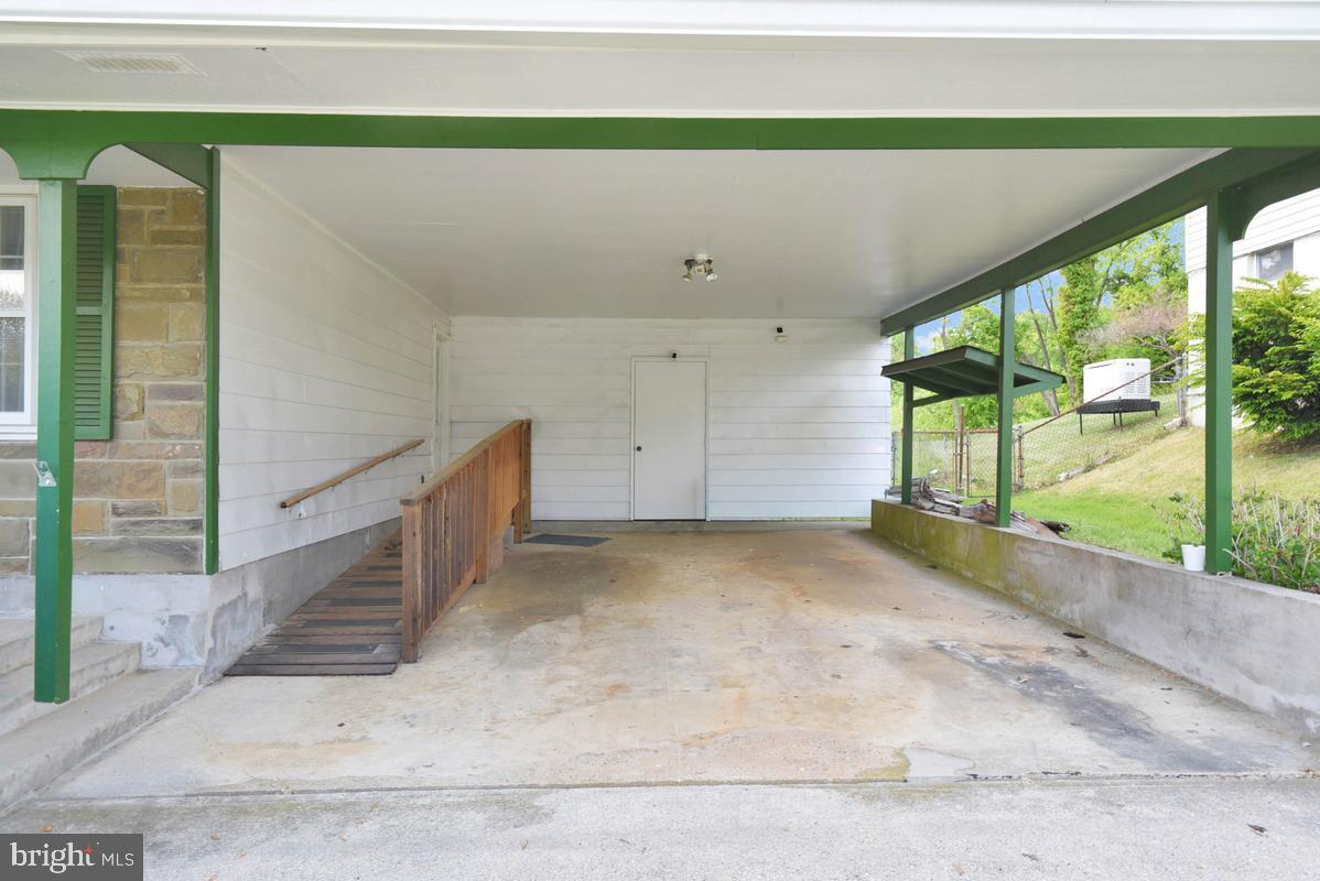 13307 CHALFONT AVENUE