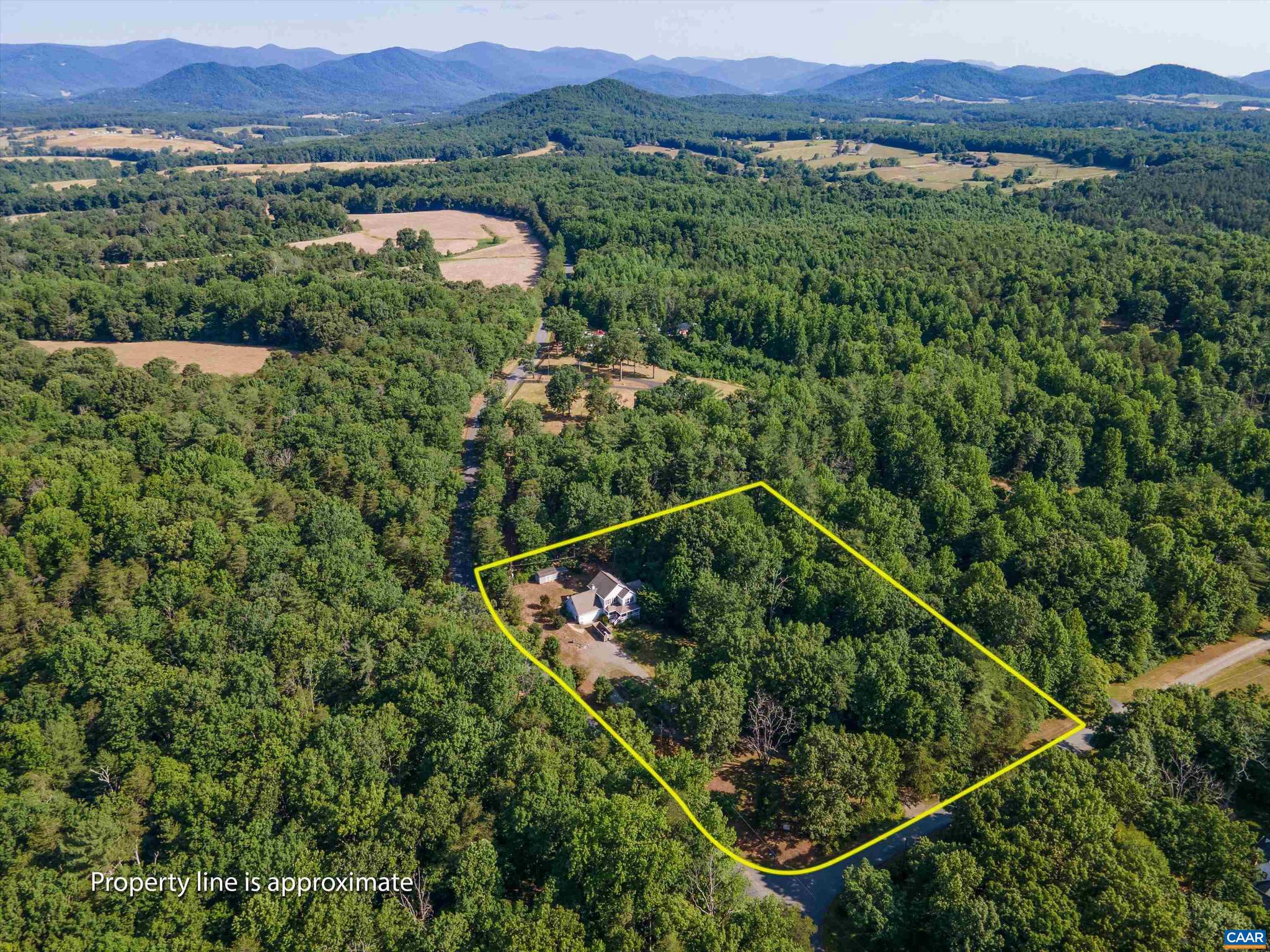 THE OAKS - Residential