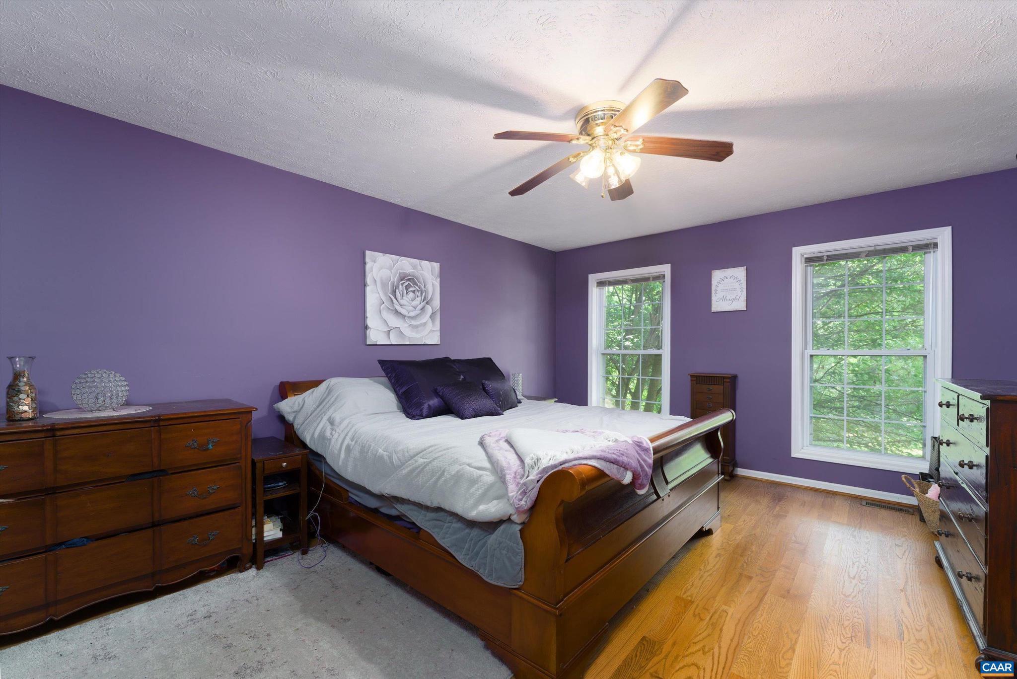 THE OAKS - Residential