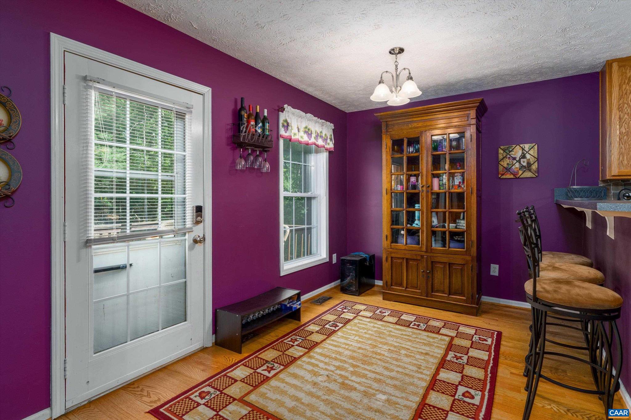 THE OAKS - Residential