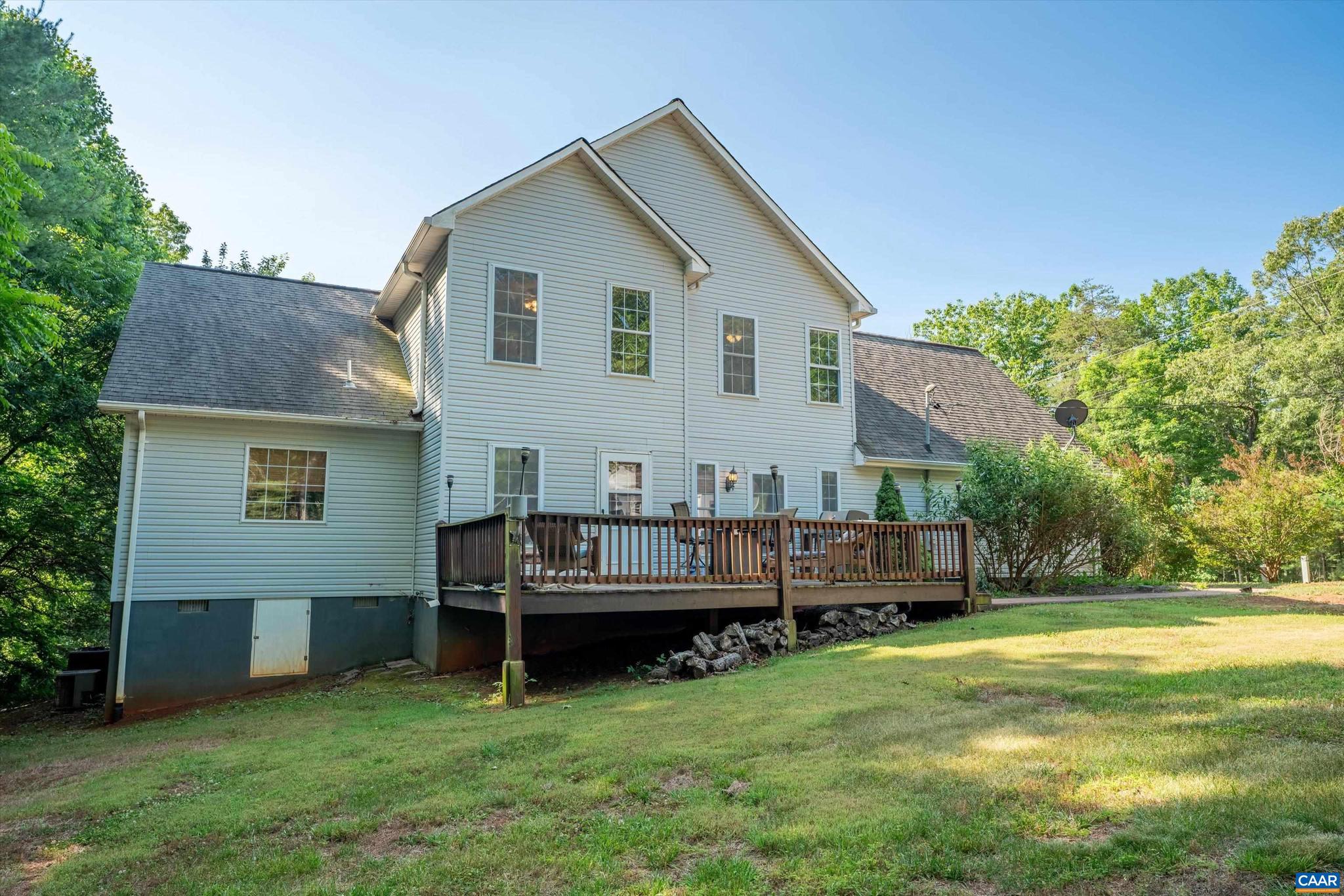 THE OAKS - Residential