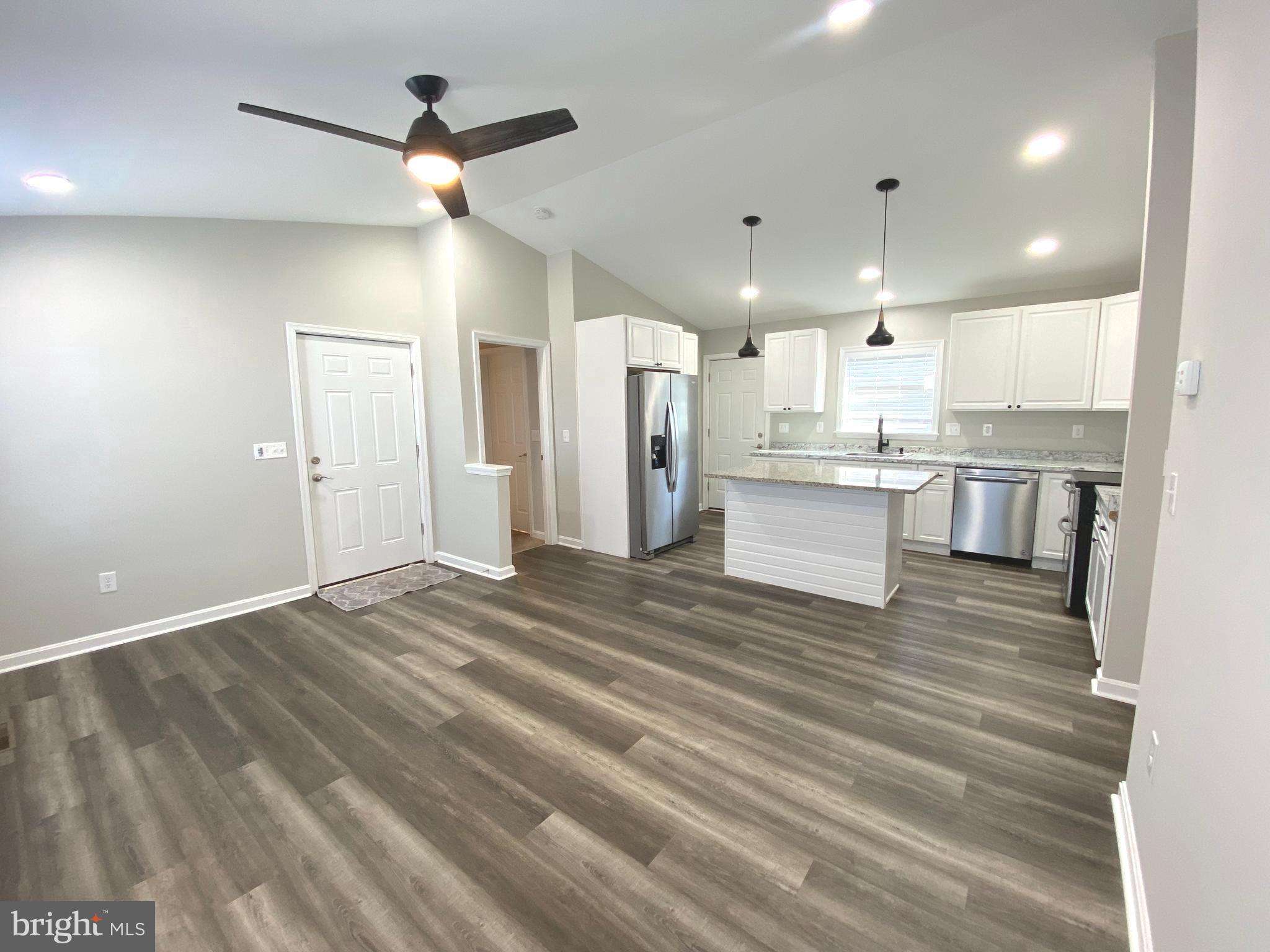 LOVE CREEK PARK - Residential