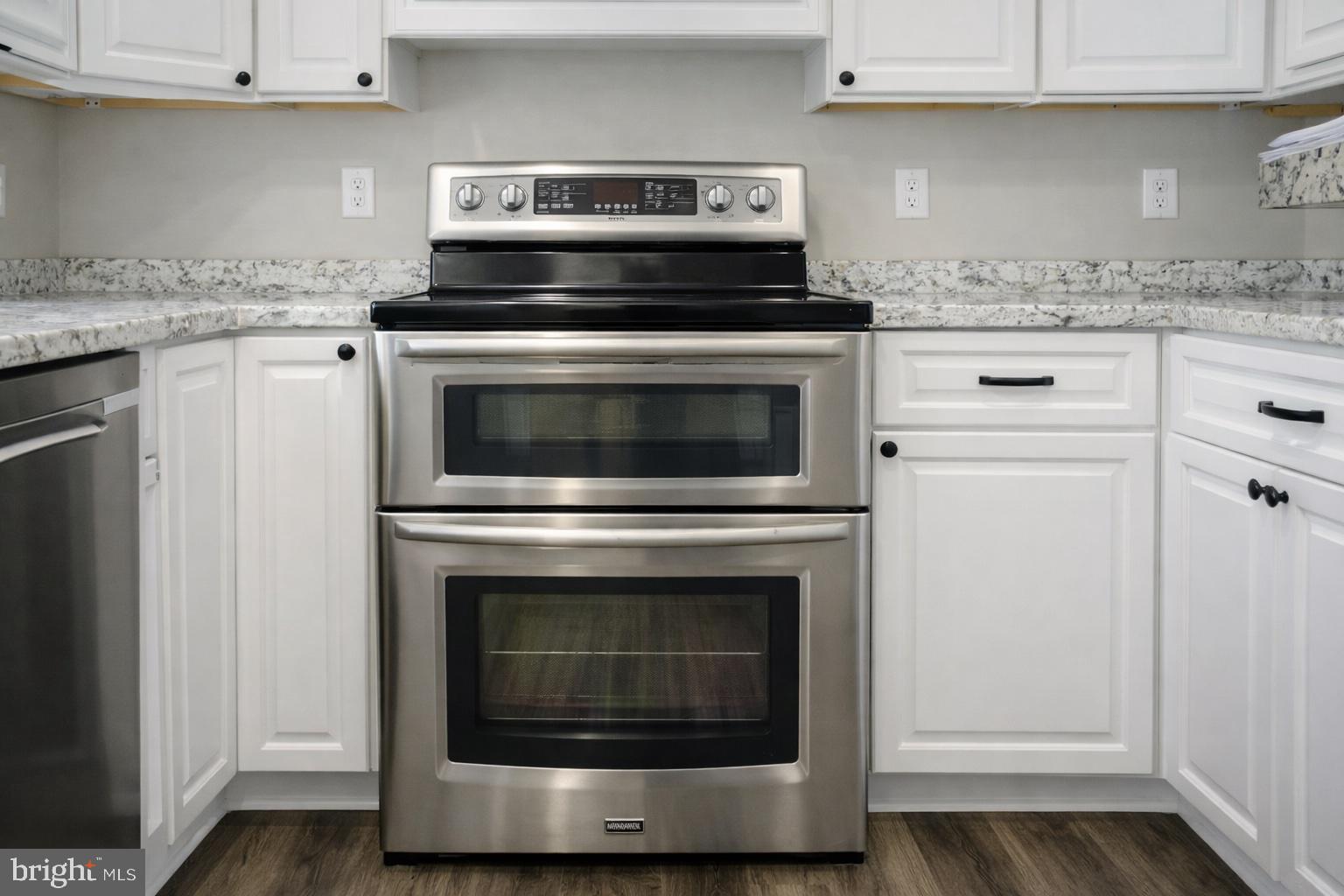 LOVE CREEK PARK - Residential