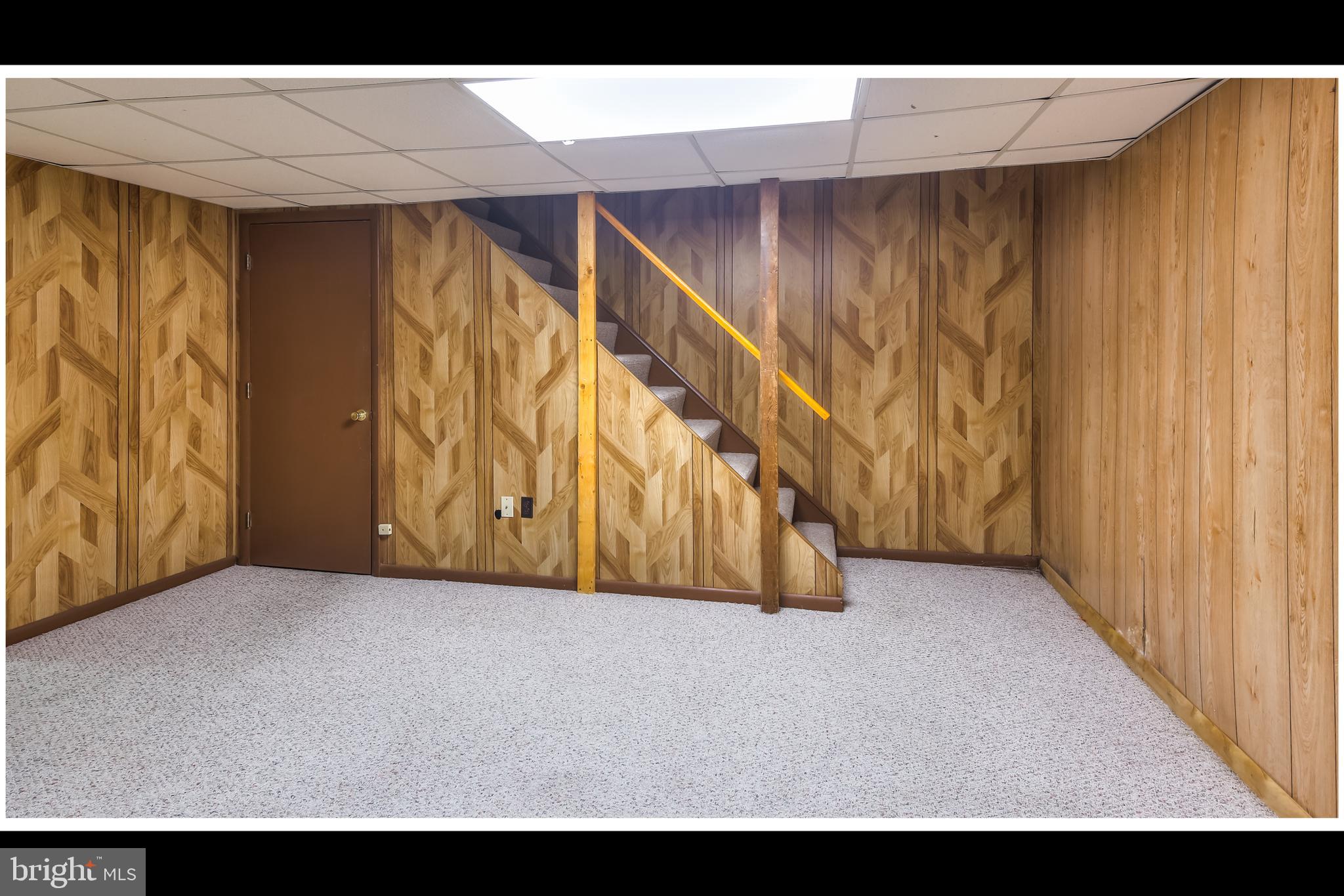 BELMONT - Residential Lease