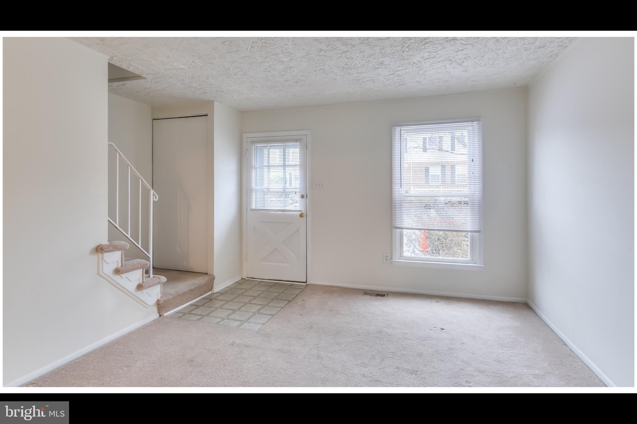 BELMONT - Residential Lease