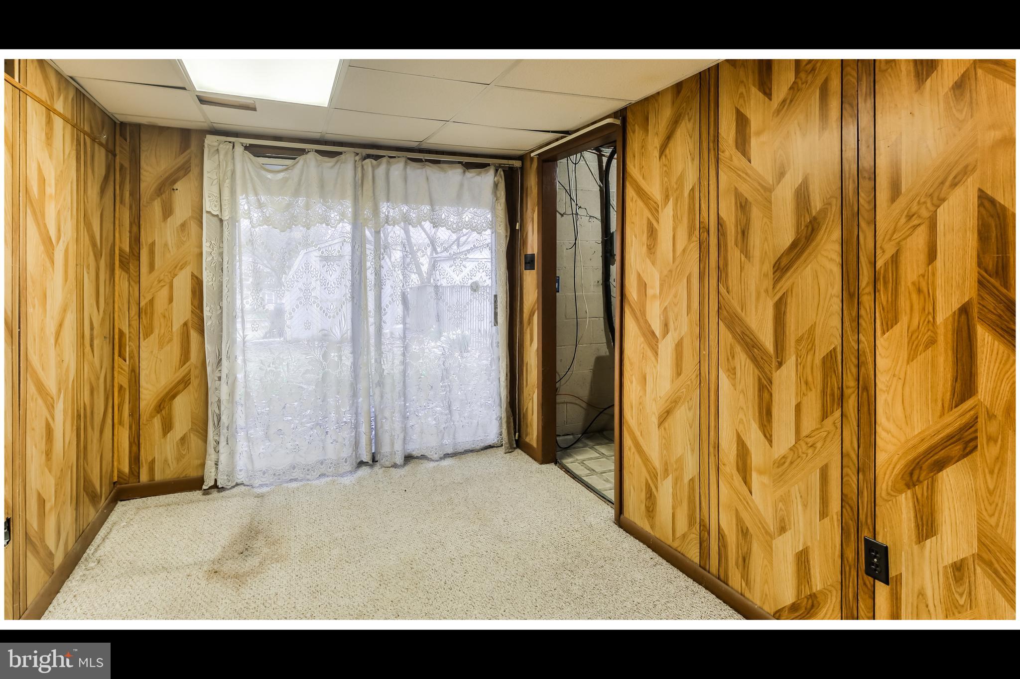 BELMONT - Residential Lease