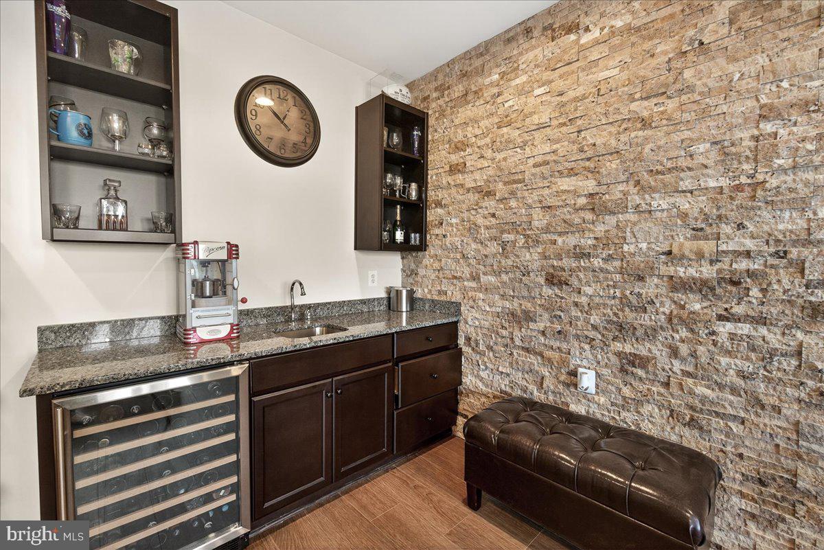 EASTCHURCH - Residential