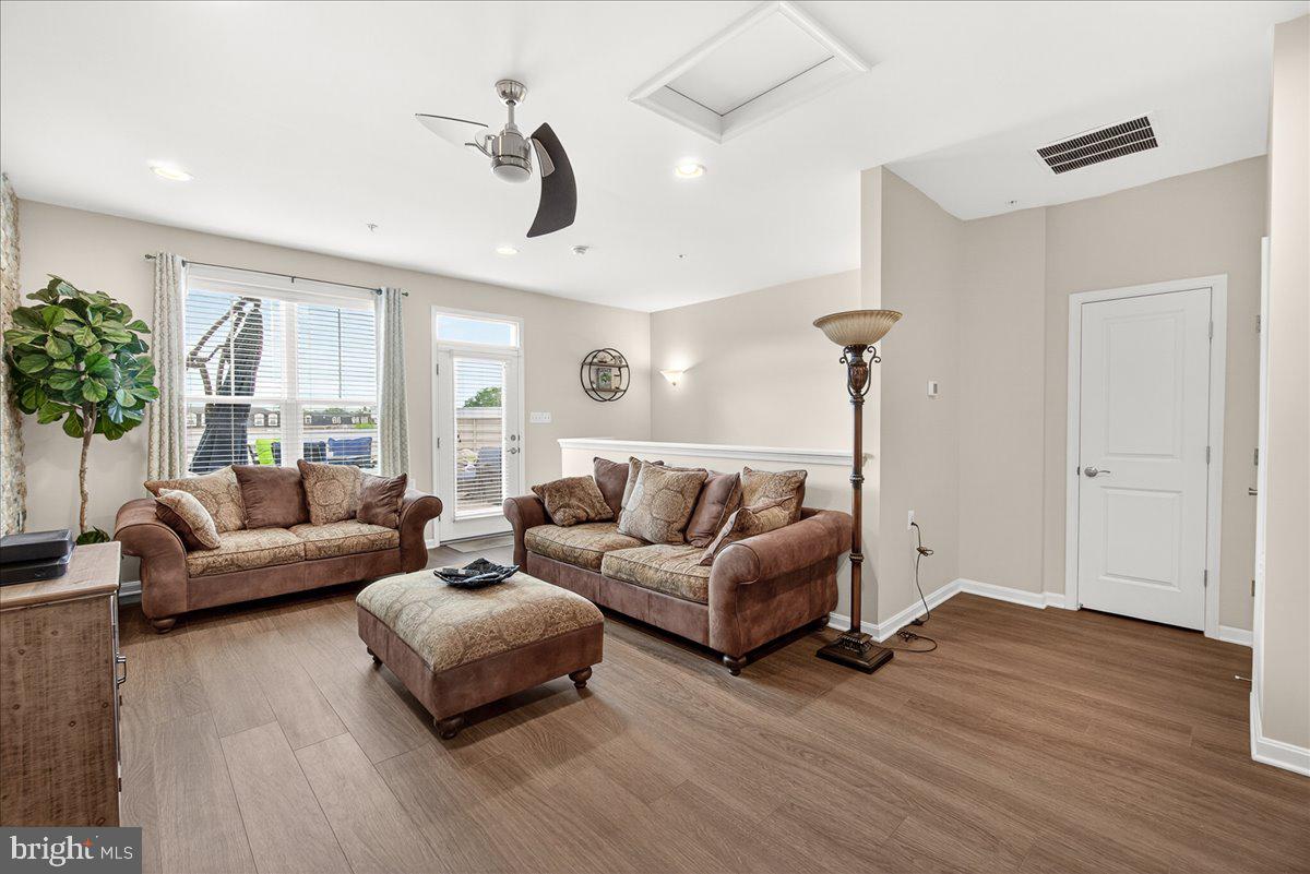 EASTCHURCH - Residential