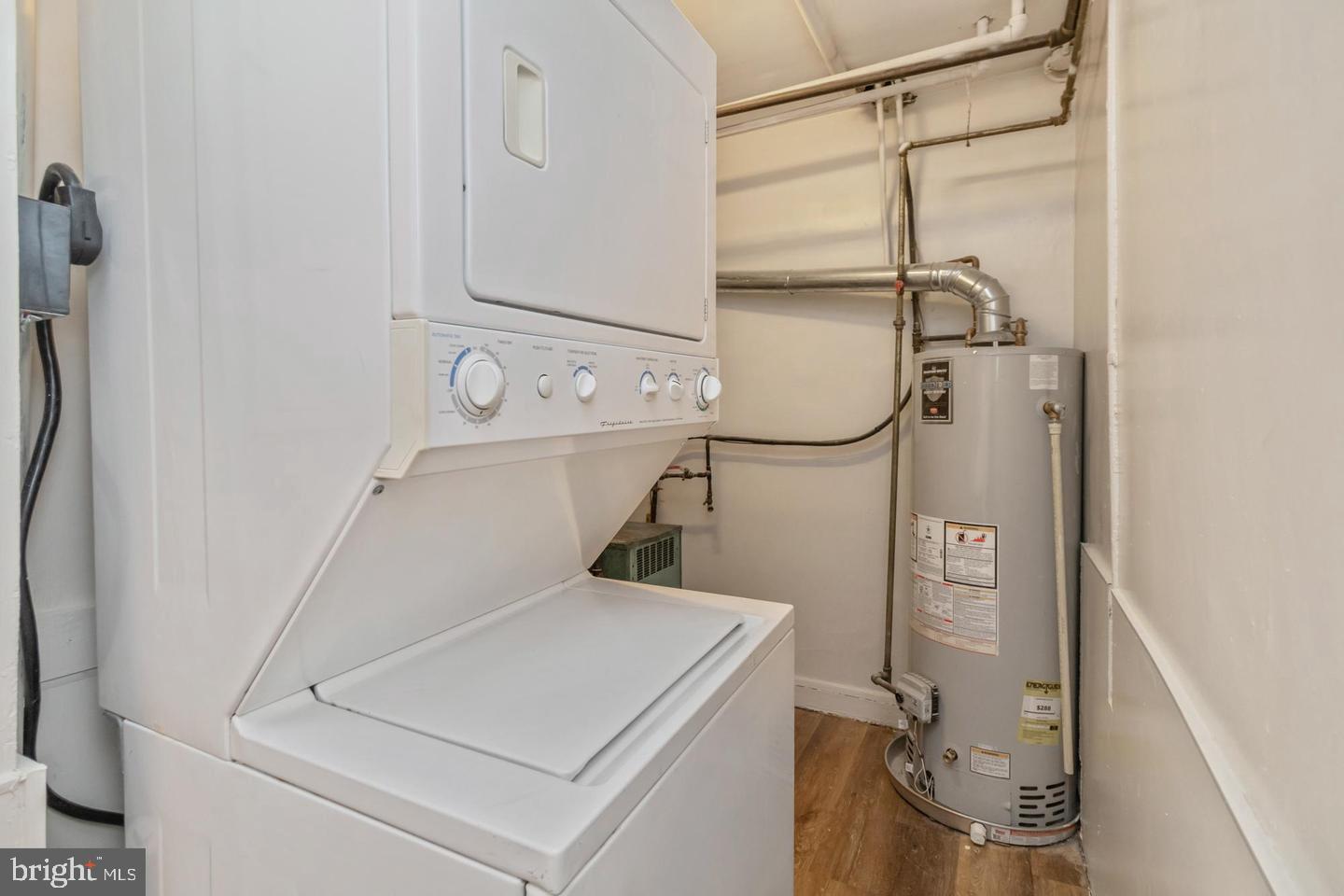 EDGECOMB - Residential Lease