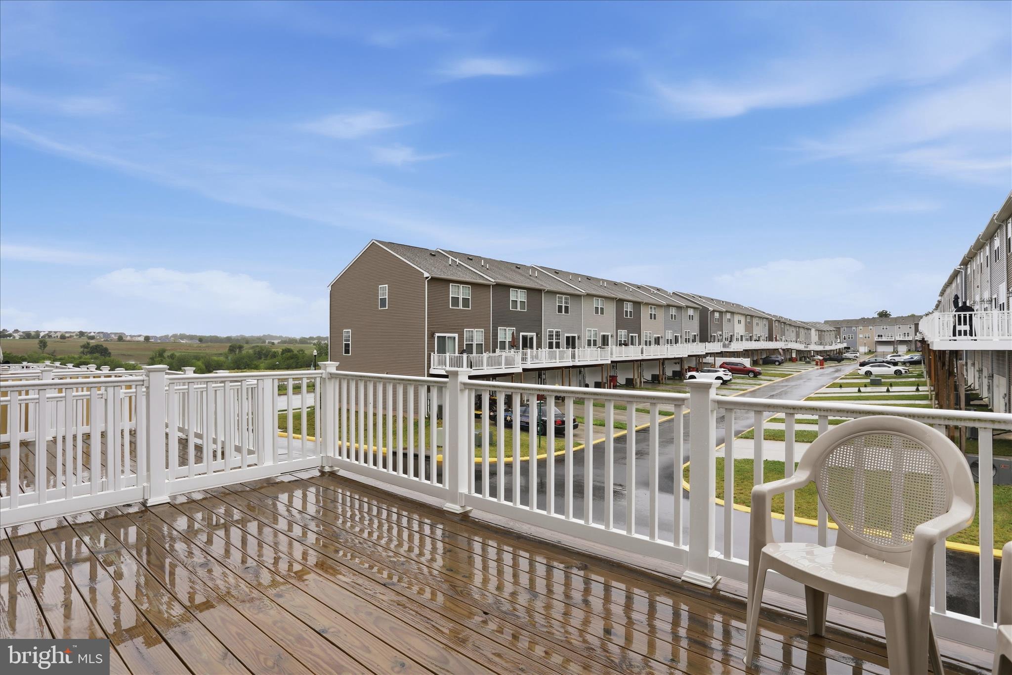 PRESIDENTS POINTE - Residential
