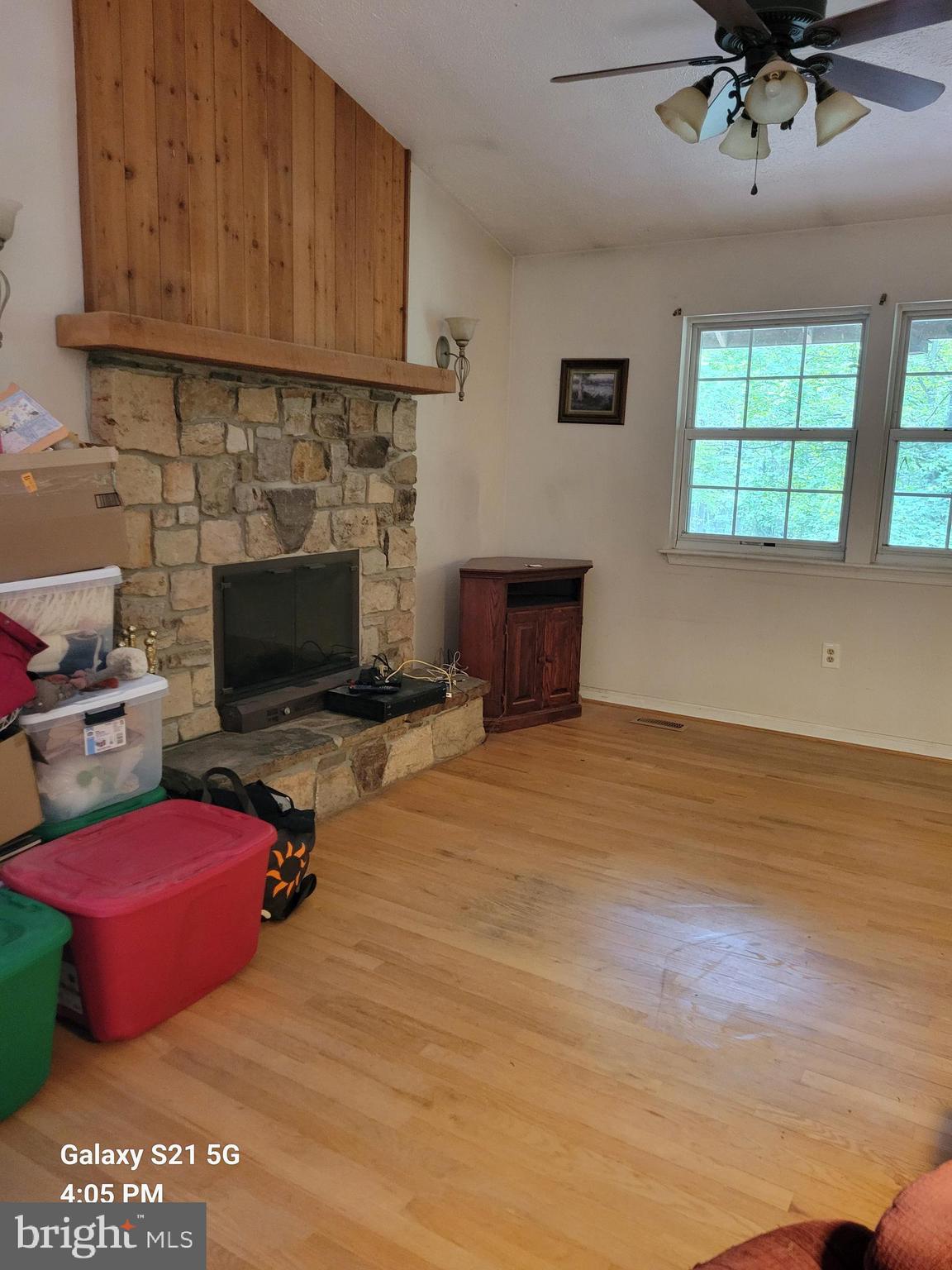 HIGH VIEW - Residential