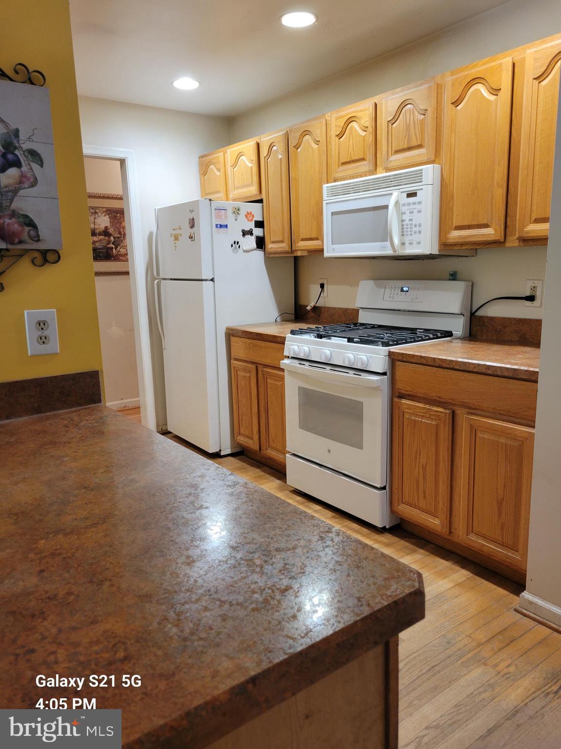 HIGH VIEW - Residential