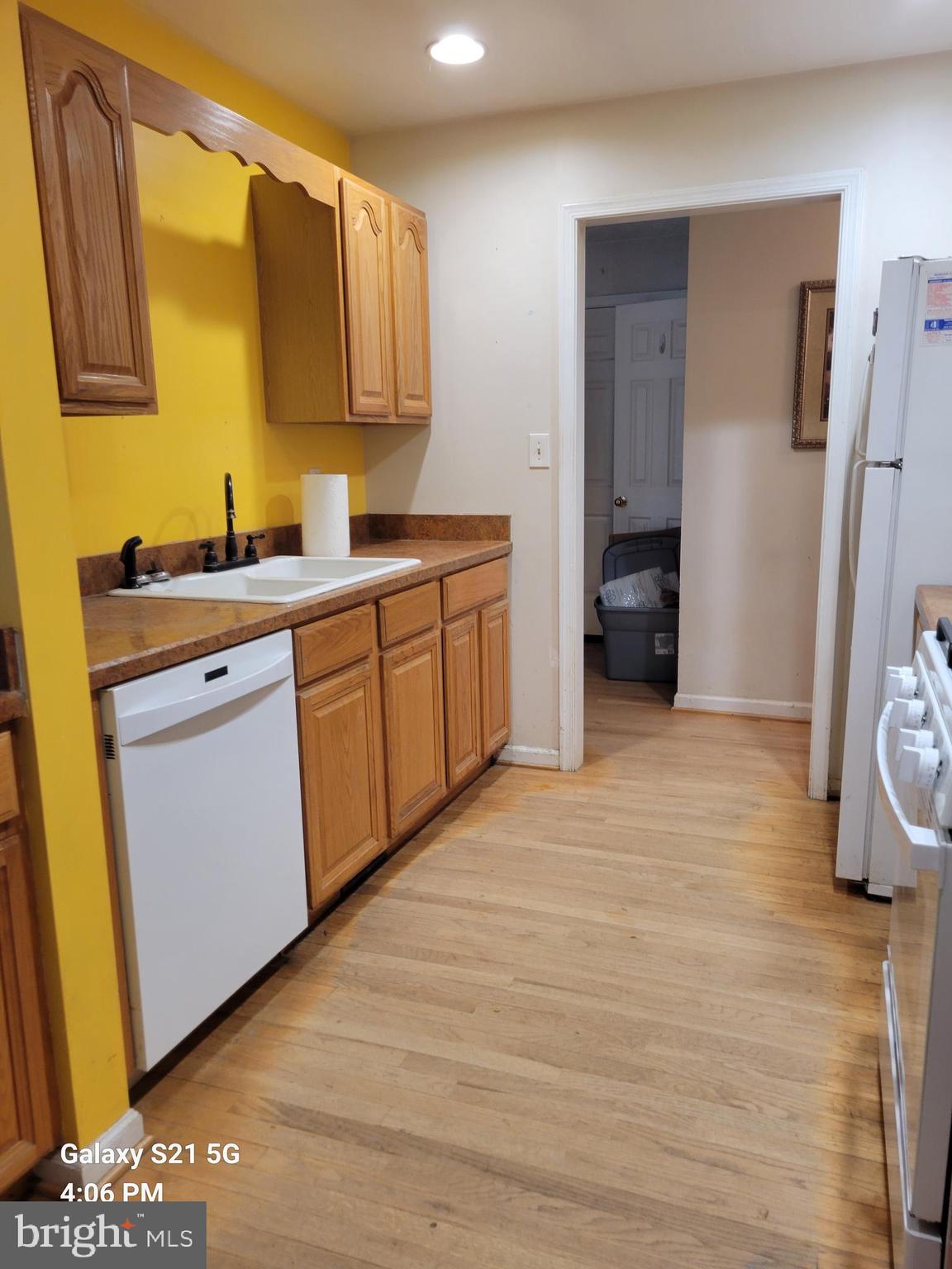 HIGH VIEW - Residential