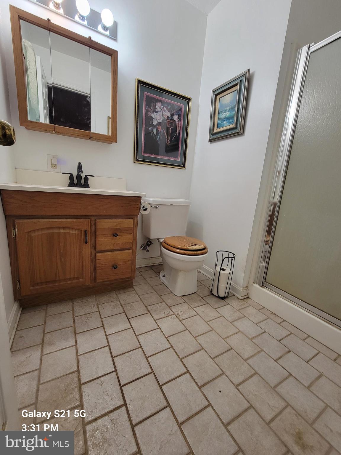 HIGH VIEW - Residential